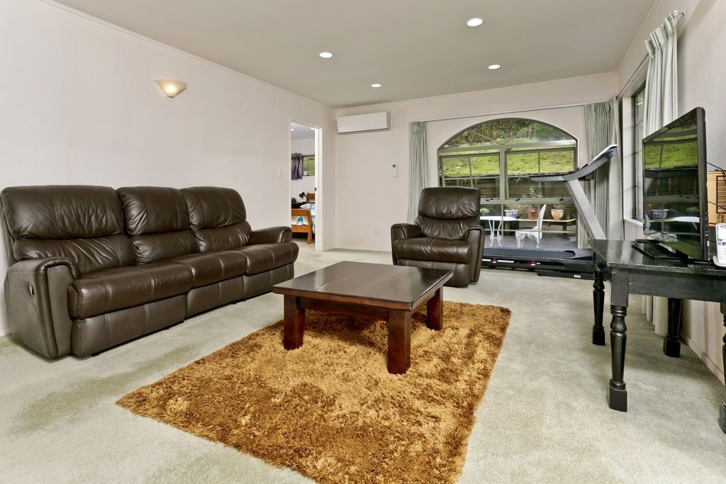 5 Bluebird Crescent, Unsworth Heights, North Shore City, 3 ਕਮਰੇ, 2 ਬਾਥਰੂਮ, House