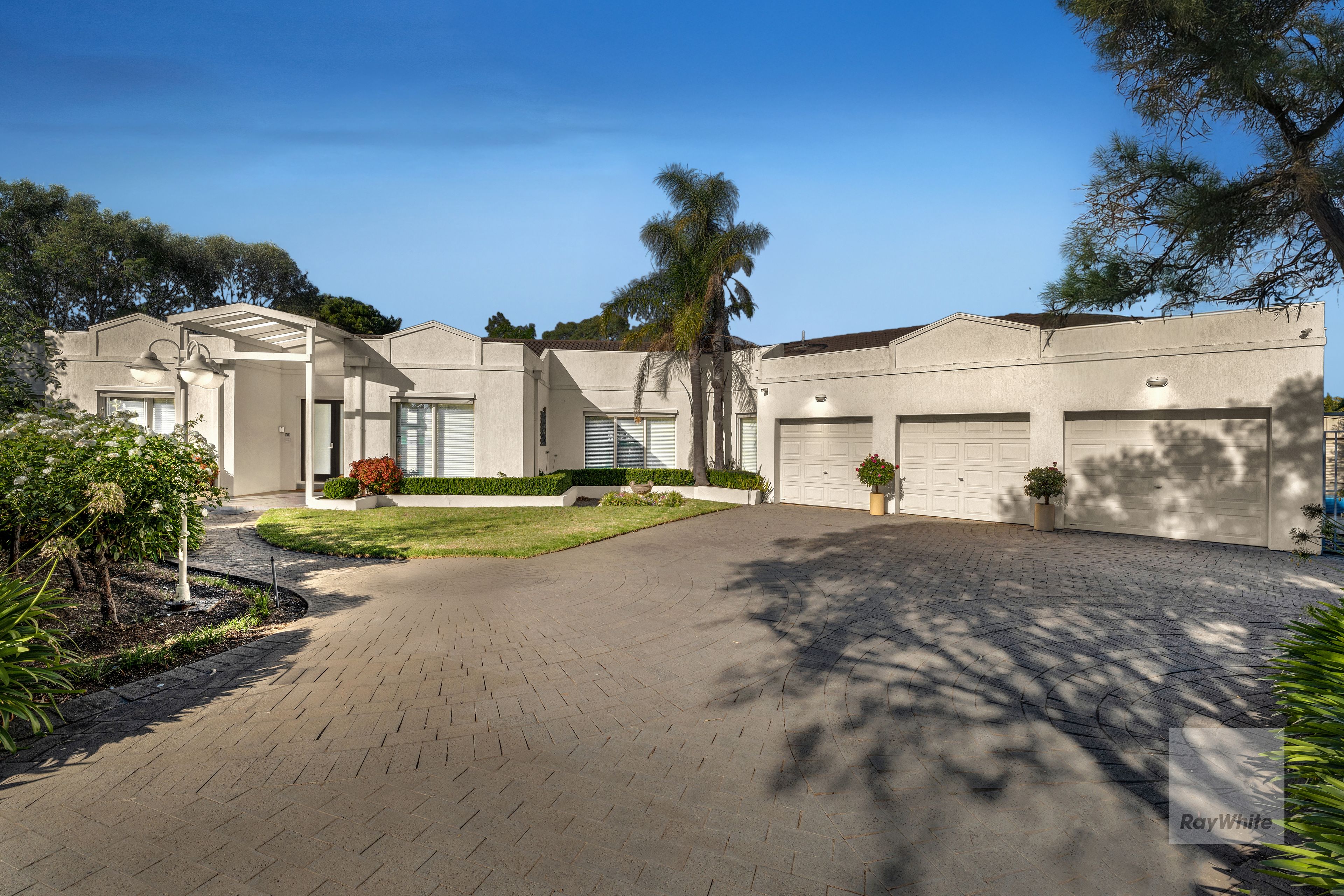 5 MAWSON CL, Taylors Lakes, North West Melbourne, 0 कमरे, 0 बाथरूम, House