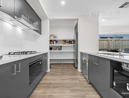 83 FOUNTAIN DR, BEVERIDGE VIC 3753, 0 غرف, 0 حمامات, House