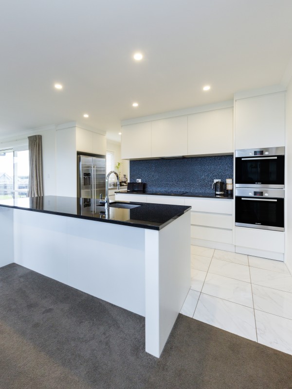 17 Silicon Way, Fitzherbert, Palmerston North City, 4 غرف, 2 حمامات