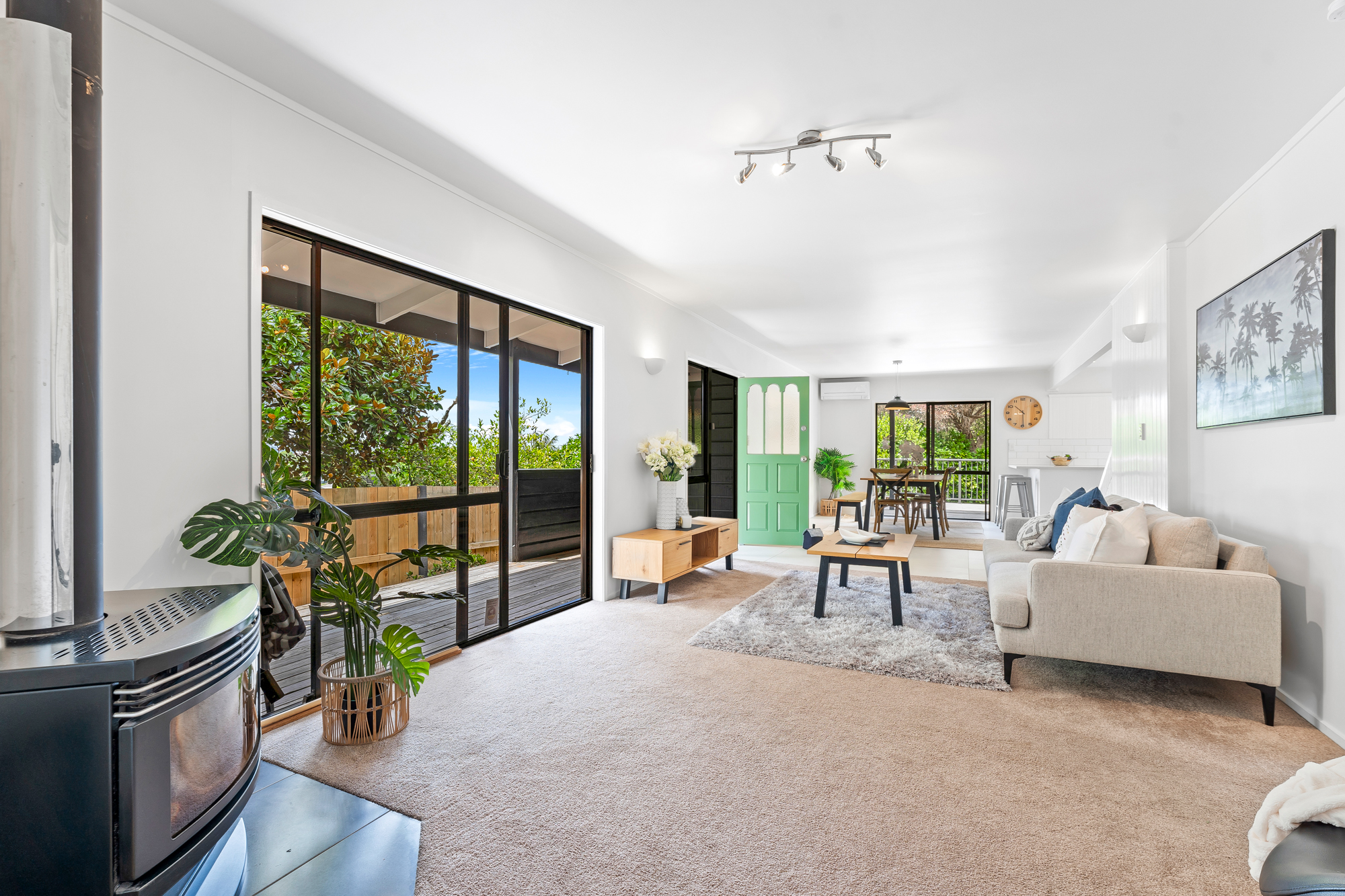 6 Elliston Crescent, Stanmore Bay, Rodney, 5 कमरे, 3 बाथरूम, House