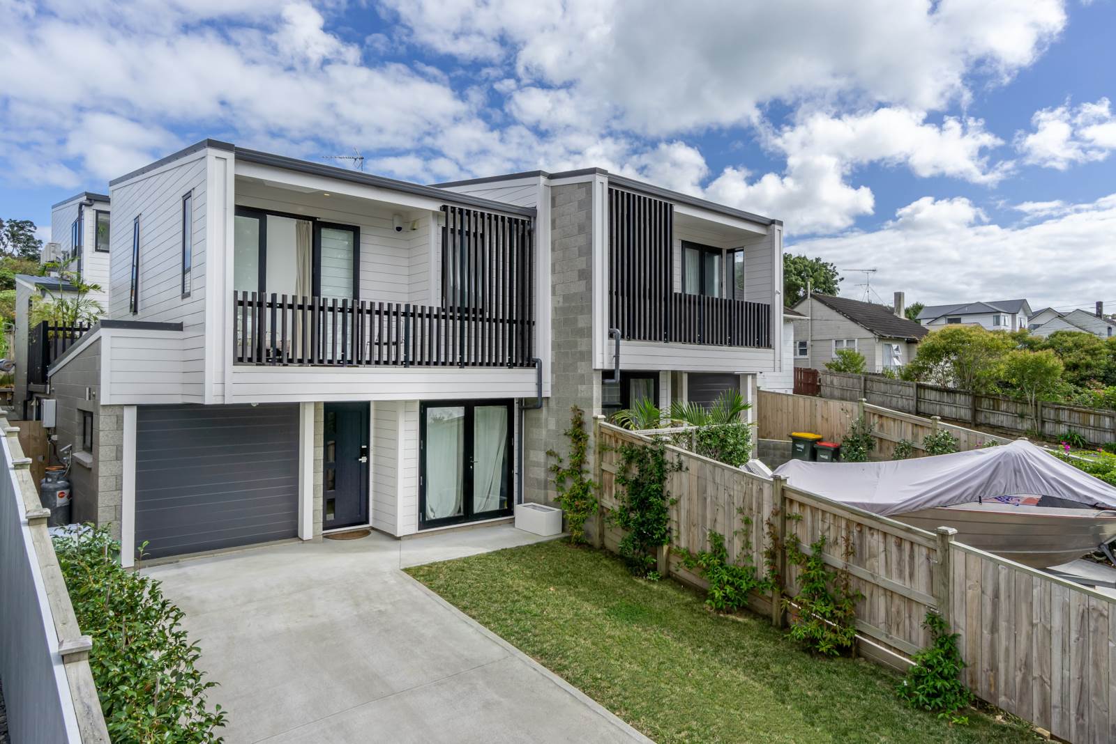 Residential  Mixed Housing Urban Zone