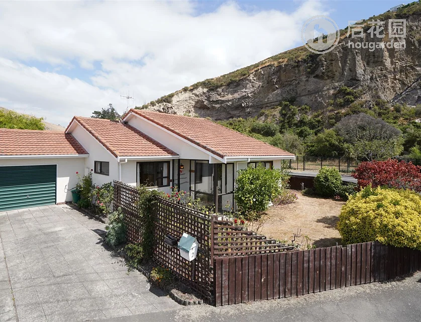 2/2 Colenso Street, Sumner, Christchurch, 2 कमरे, 0 बाथरूम