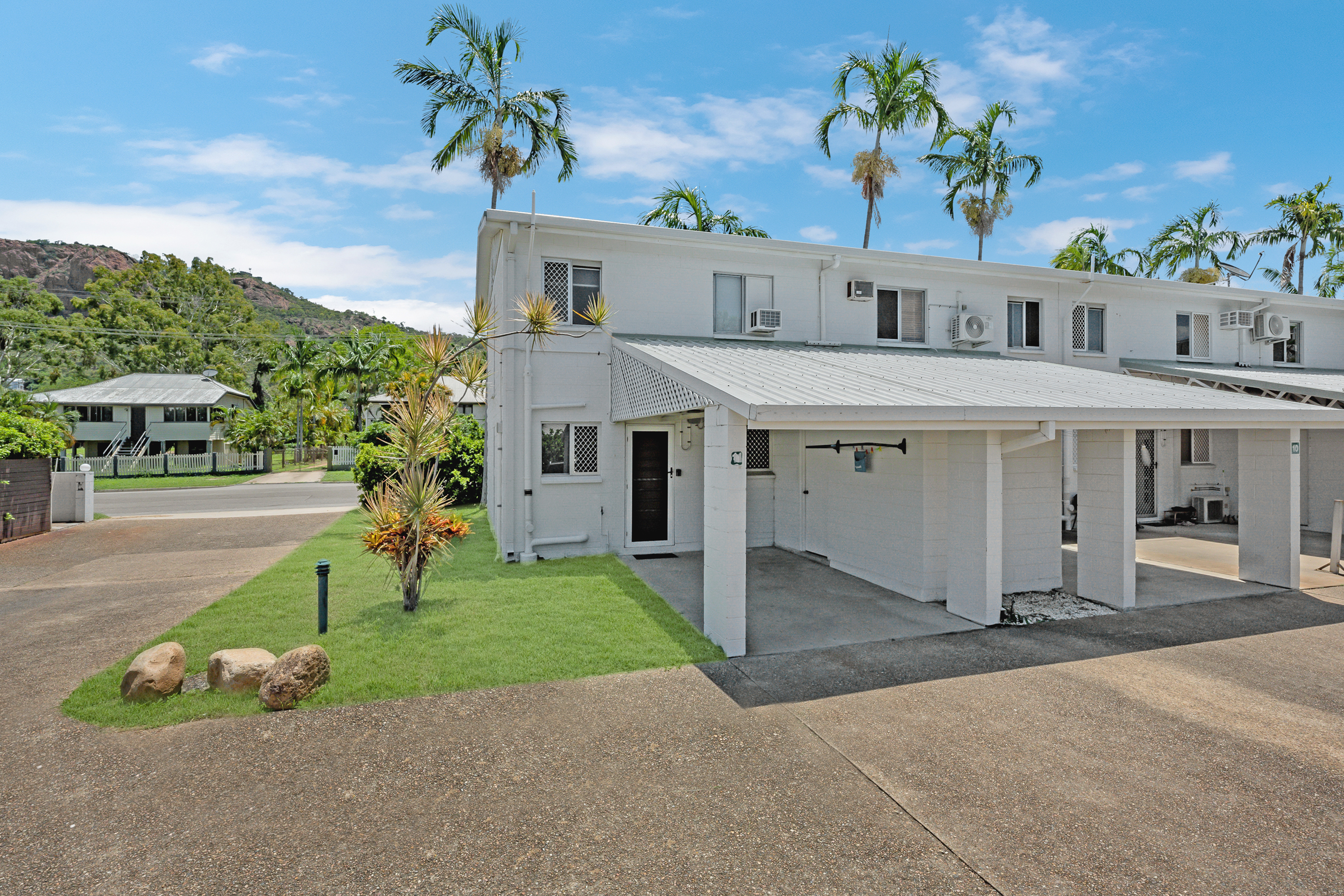 UNIT 11 21-23 LANDSBOROUGH ST, North Ward, Townsville, 0 habitaciones, 0 baños, Townhouse
