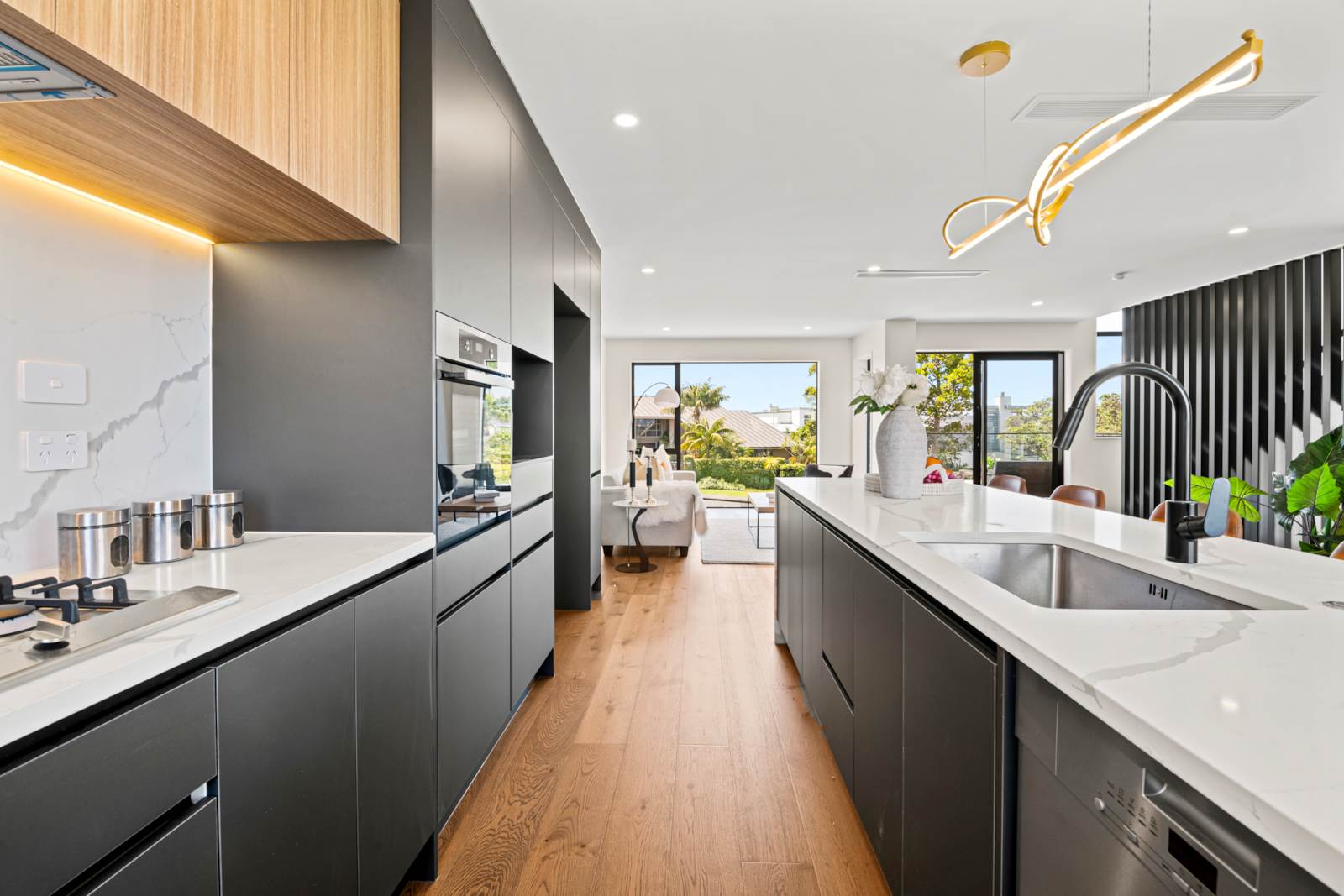 4c Rahopara Street, Castor Bay, Auckland - North Shore, 4房, 0浴, Townhouse
