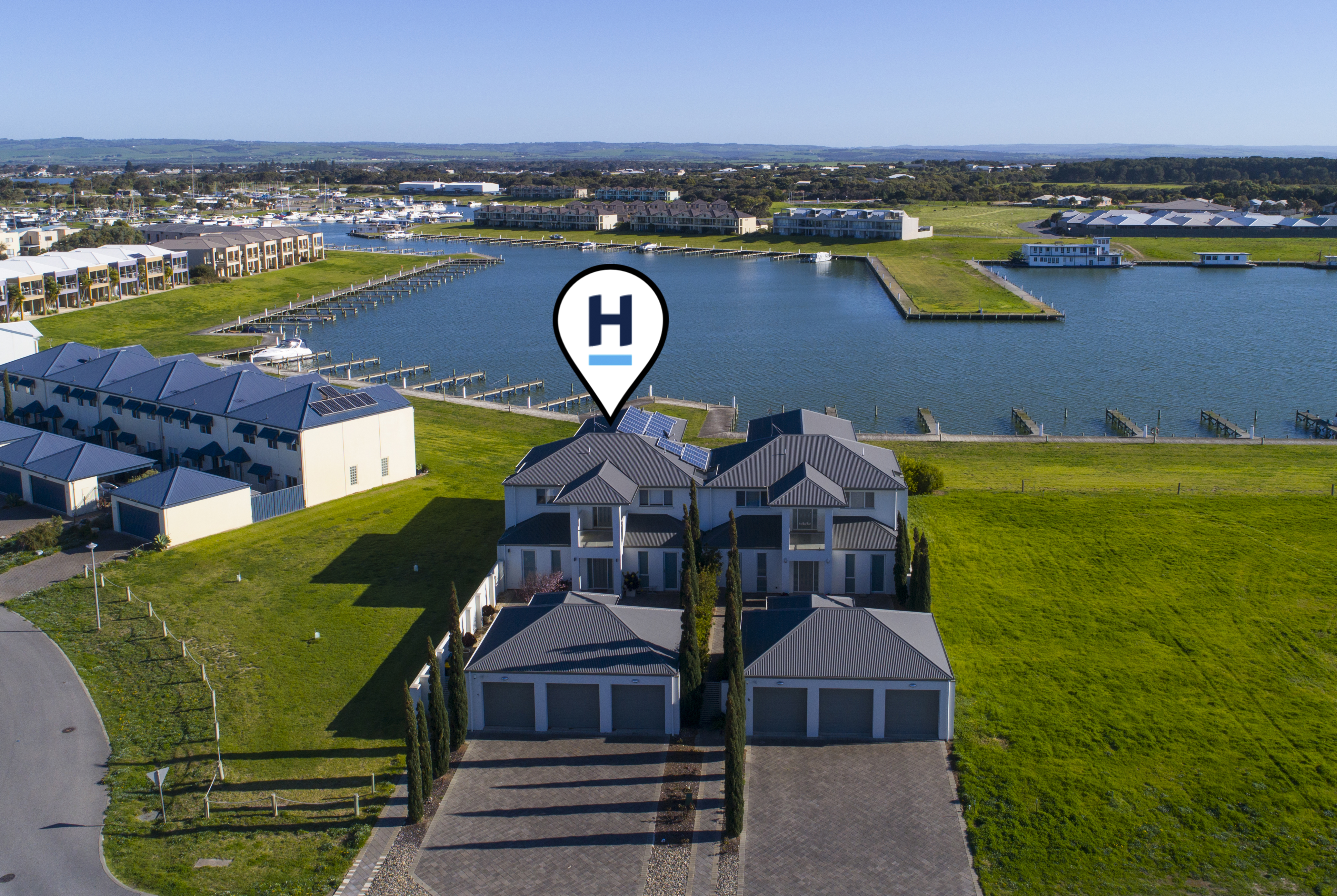 WATERFRONT NEIGHBOURHOOD