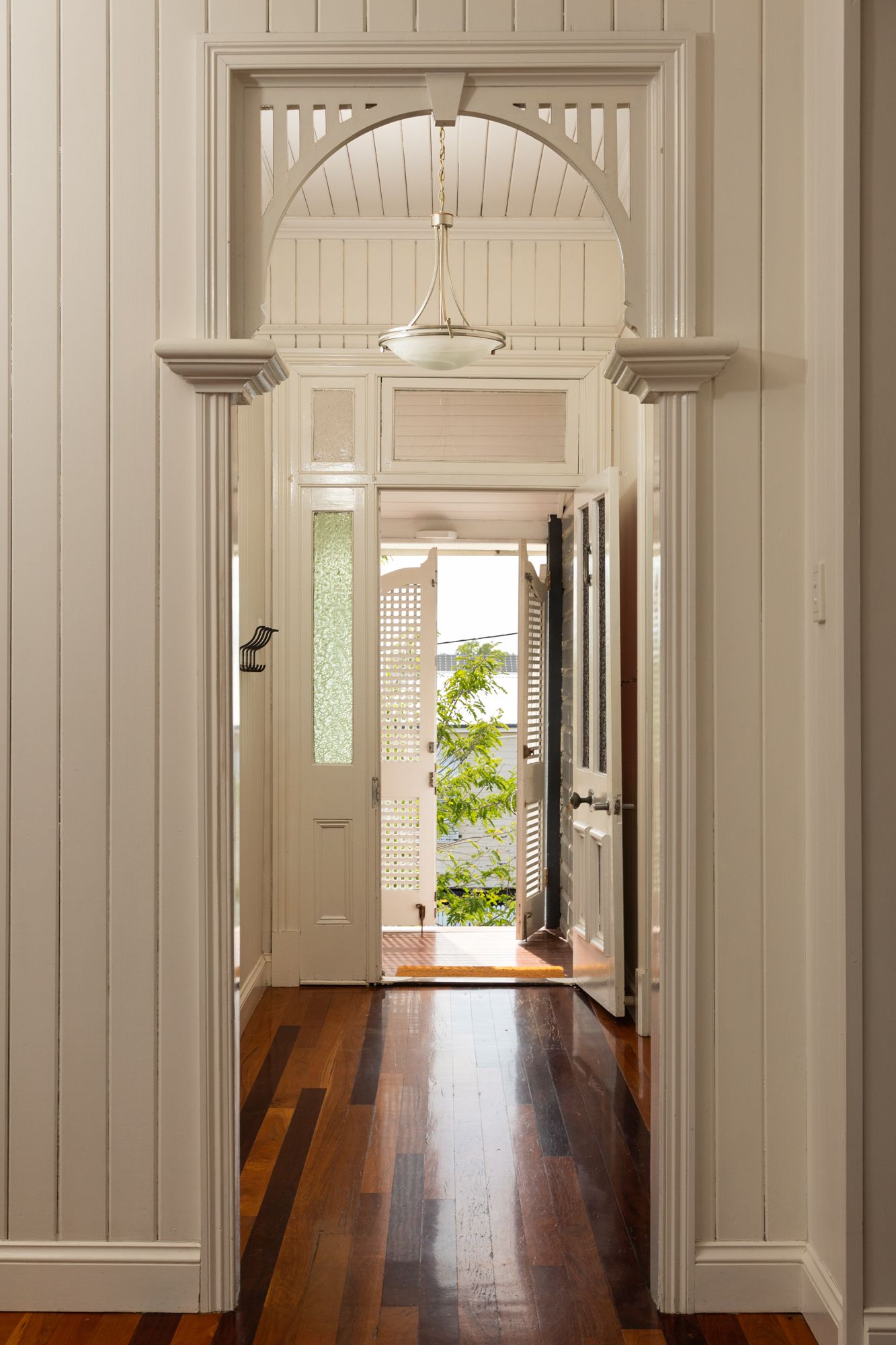 11 FAVERSHAM ST, WOOLLOONGABBA QLD 4102, 0 Bedrooms, 0 Bathrooms, House