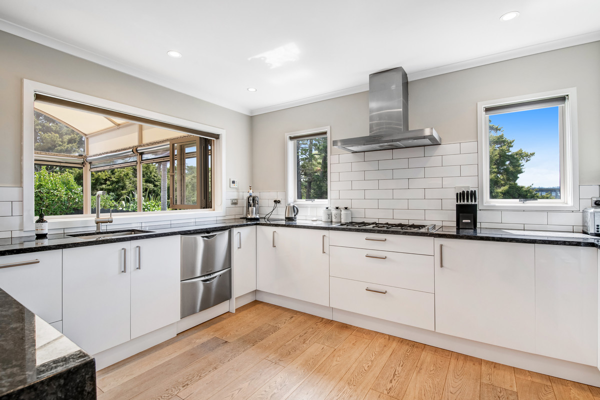 7 Kingtide Place, Red Beach, Rodney, 4 Bedrooms, 2 Bathrooms, House
