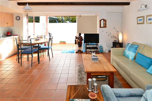 8/453 Hibiscus Coast Highway, Orewa, Rodney, 1部屋, 1バスルーム