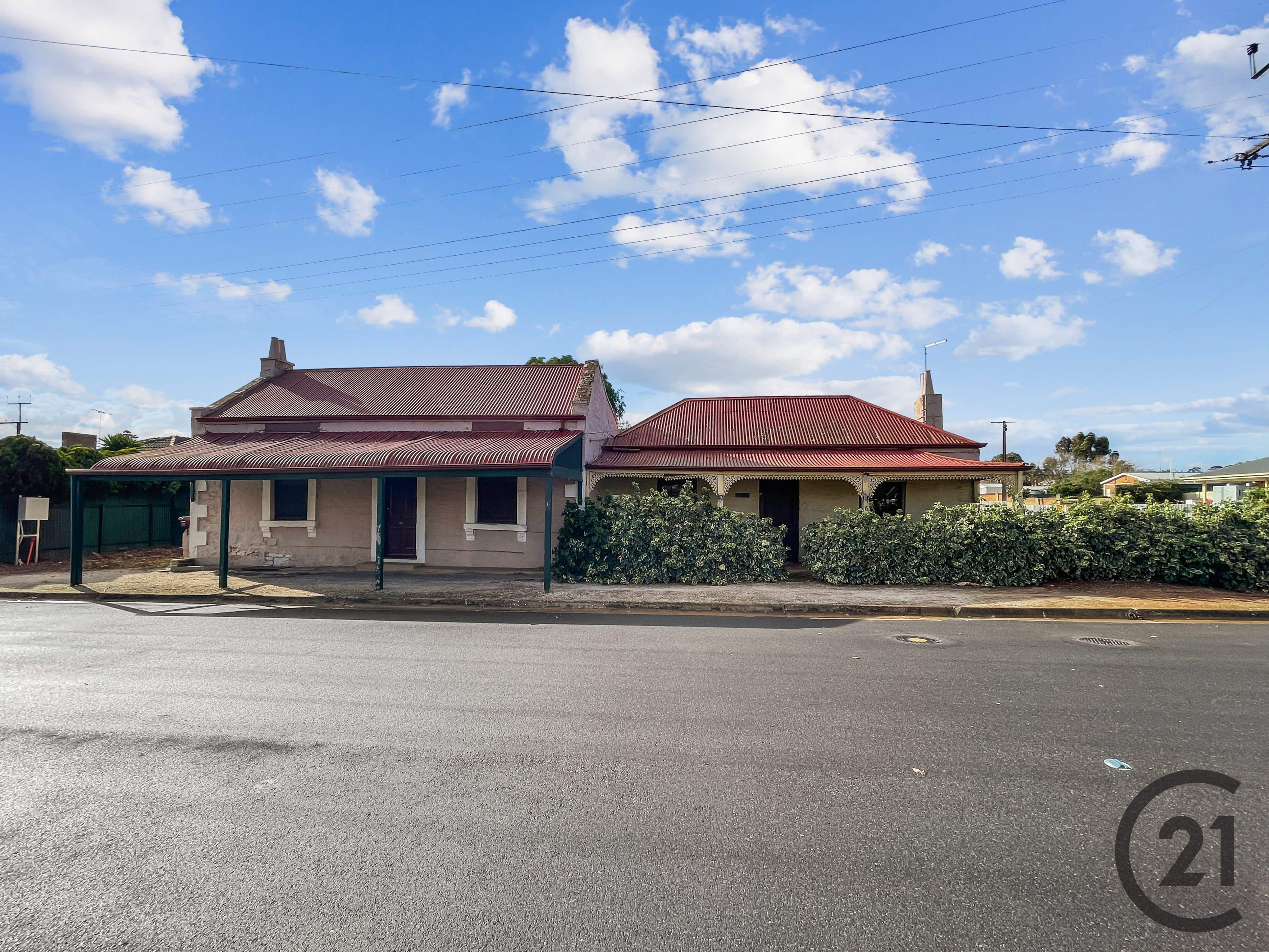 ESTABLISHED NEIGHBOURHOOD