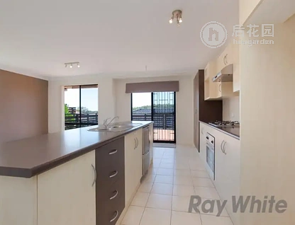 10 AMBER AV, FLETCHER NSW 2287, 0 कमरे, 0 बाथरूम, House