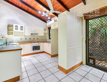 4 GOTHAM ST, LEANYER NT 0812, 0 Kuwarto, 0 Banyo, Townhouse