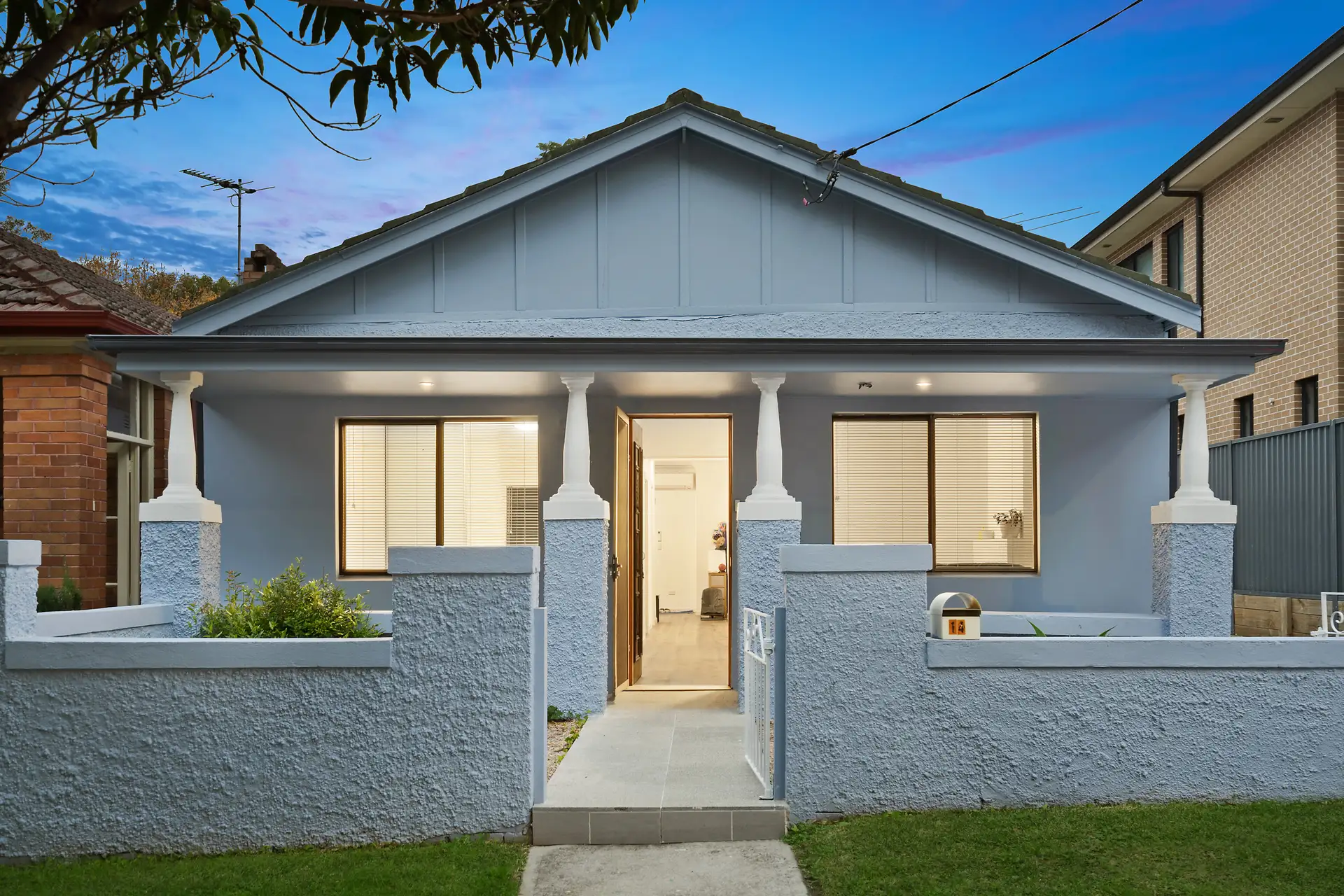 14 TAVISTOCK RD, South Hurstville, St George, 0 कमरे, 0 बाथरूम, House