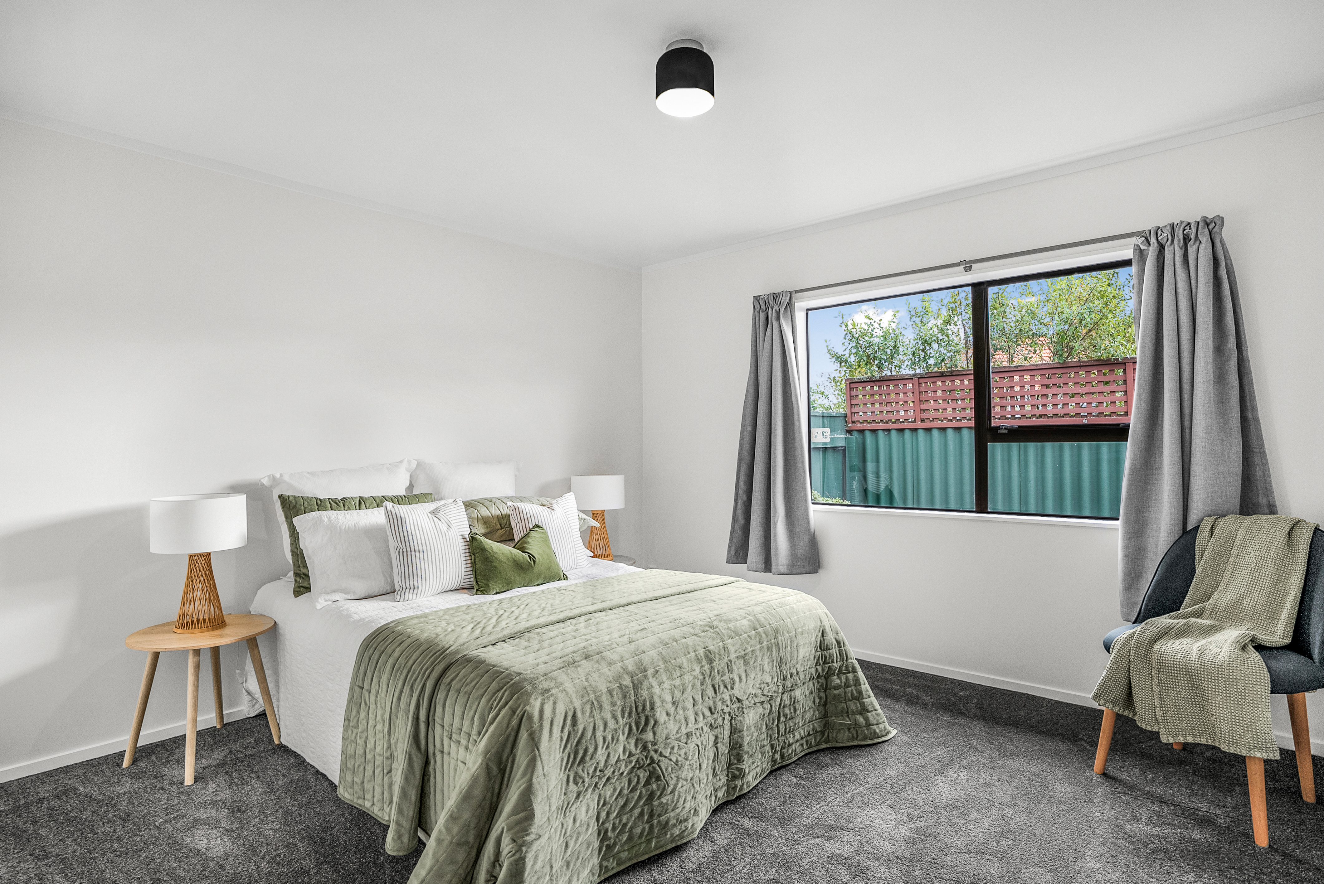 2/37 Bauchop Road, Waterloo, Lower Hutt, 2 Kuwarto, 1 Banyo, Unit