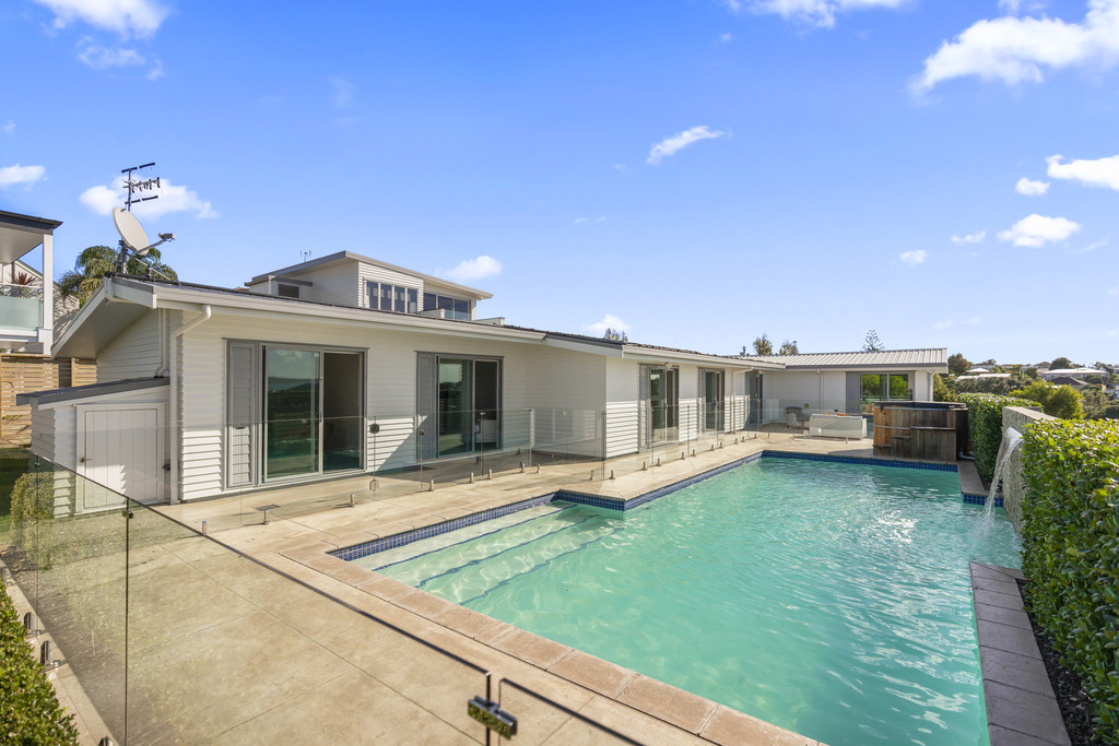 Residential  Mixed Housing Suburban Zone