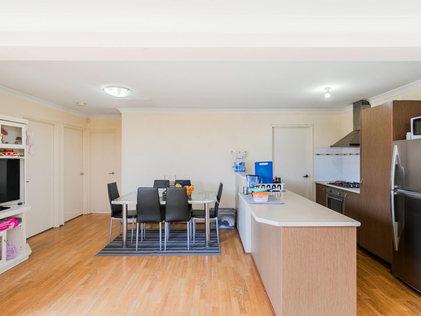 UNIT 5 35 HENRY ST, East Cannington, South East Perth, 0 कमरे, 0 बाथरूम, Townhouse