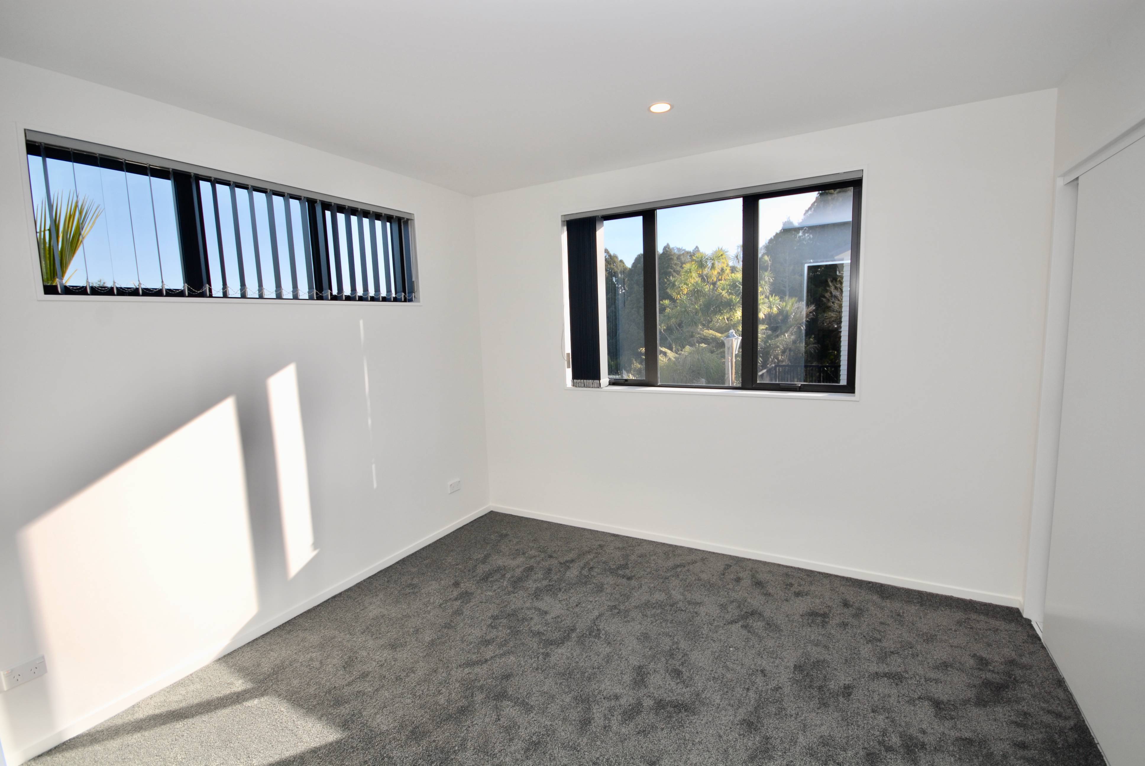 4/24 Seaview Road, Glenfield, North Shore City, 2 कमरे, 1 बाथरूम, Townhouse