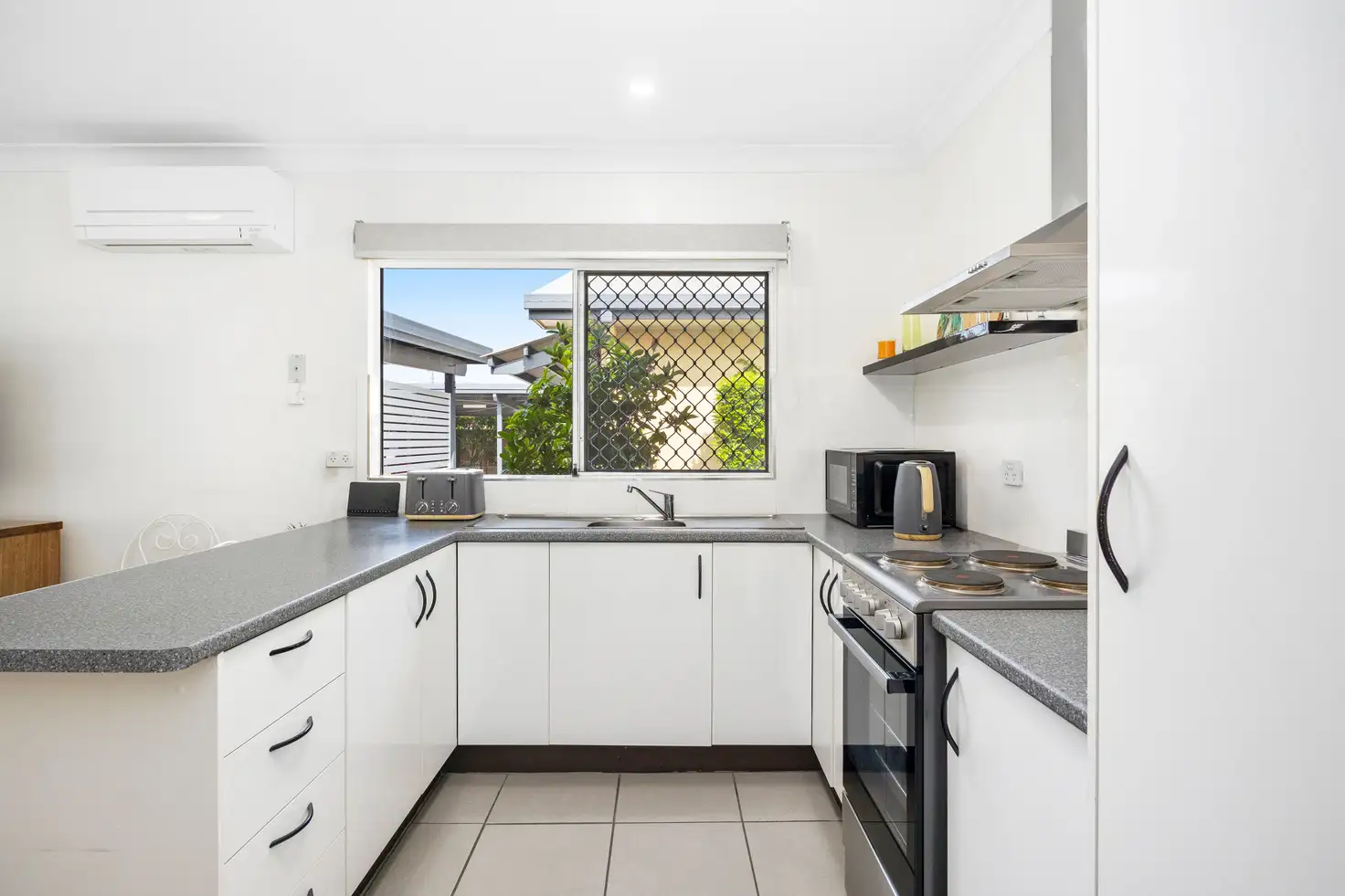 954-956 DAVID LOW WAY, Marcoola, Sunshine Coast, 0房, 0浴, House