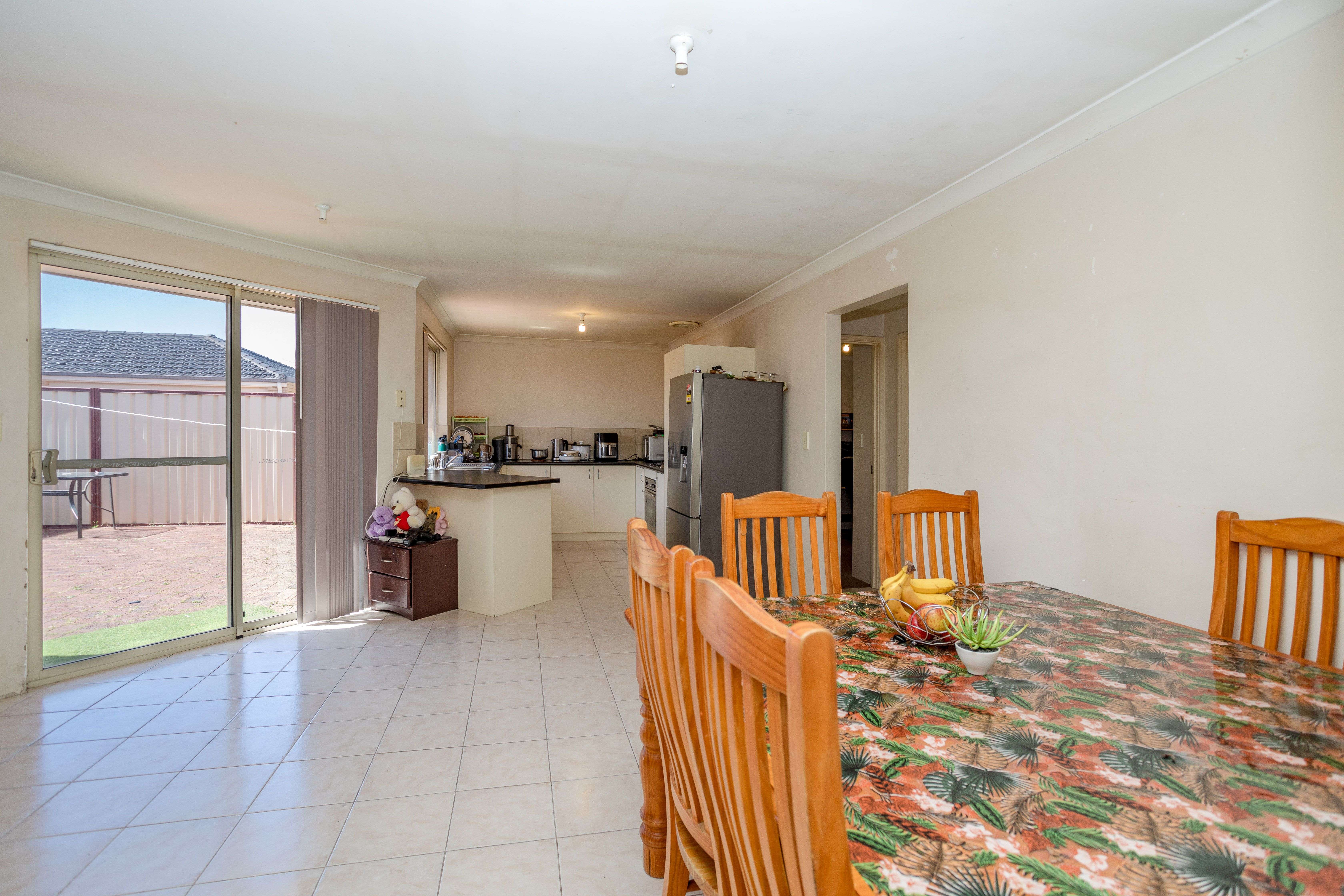 107 STATION ST, East Cannington, South East Perth, 0 habitaciones, 0 baños, House