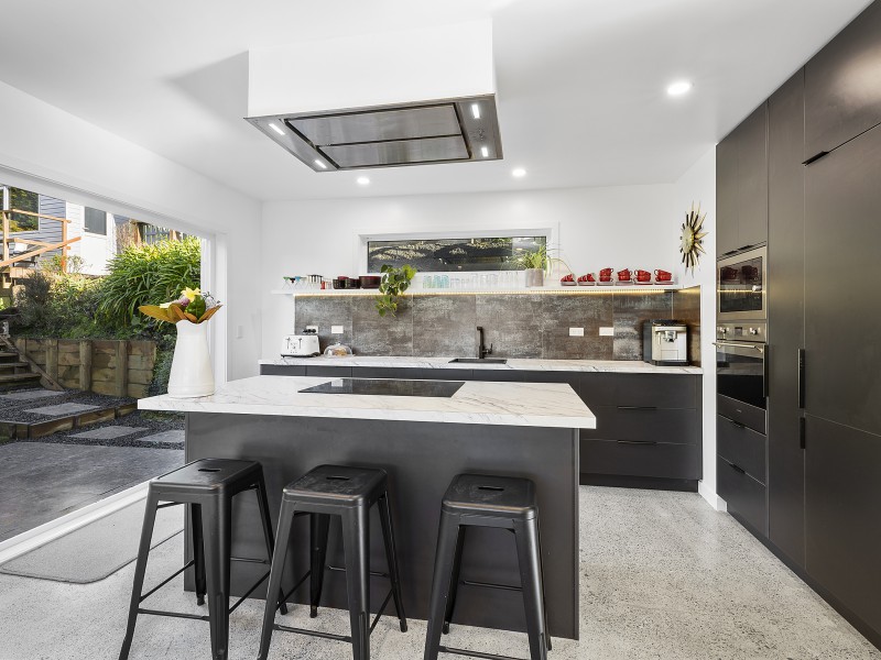 3 Doris Gordon Crescent, Crofton Downs, Wellington City, 4 Bedrooms, 2 Bathrooms