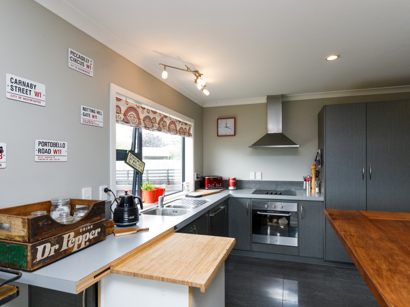 8 Millbrook Place, Ashhurst, Palmerston North City, 4 રૂમ, 2 બાથરૂમ