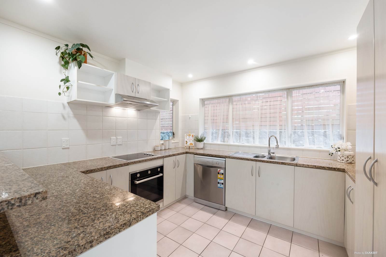2/11 Oranga Avenue, Onehunga, Auckland, 3房, 0浴, Townhouse