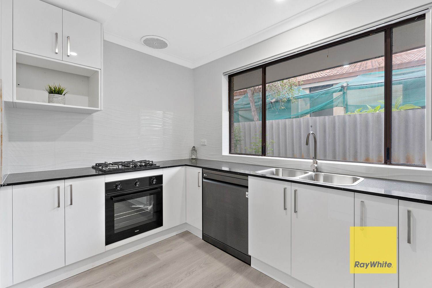 15 PAUSIN CR, Bibra Lake, South West Perth, 0 Kuwarto, 0 Banyo, House
