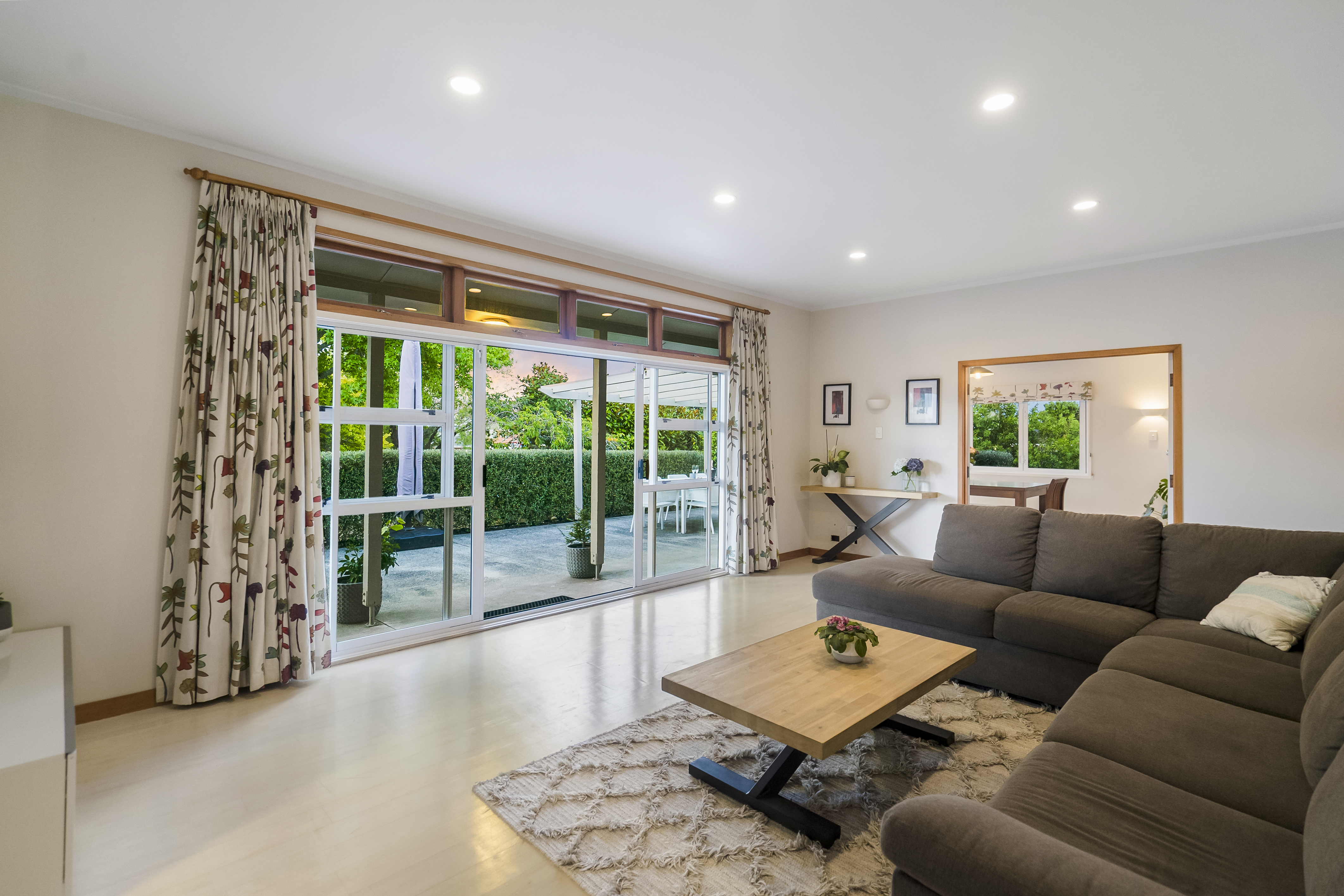 139 Elliot Street, Pahurehure, Papakura, 5 ਕਮਰੇ, 2 ਬਾਥਰੂਮ