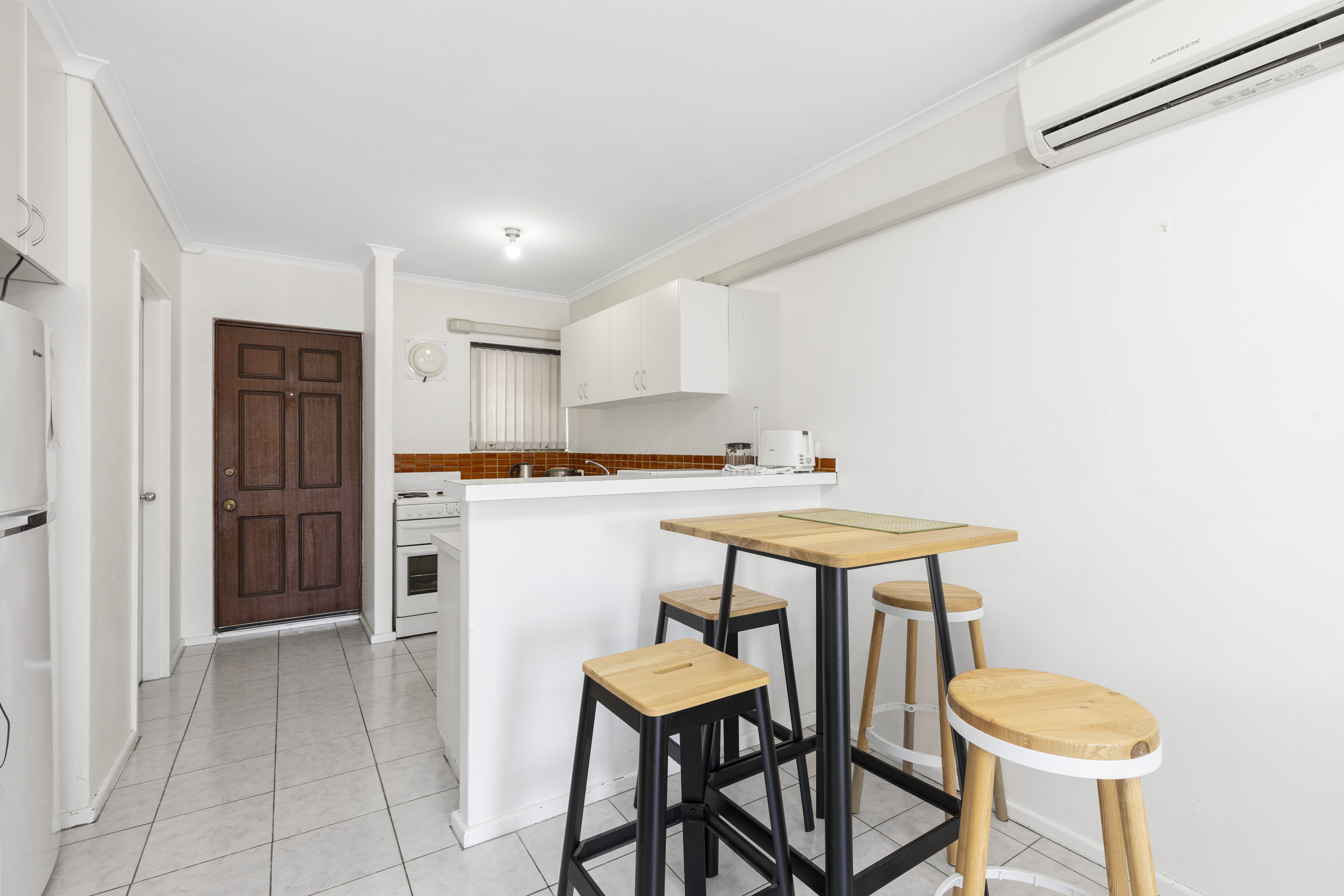 UNIT 10 949 ALBANY HWY, East Victoria Park, South East Perth, 0房, 0浴, House