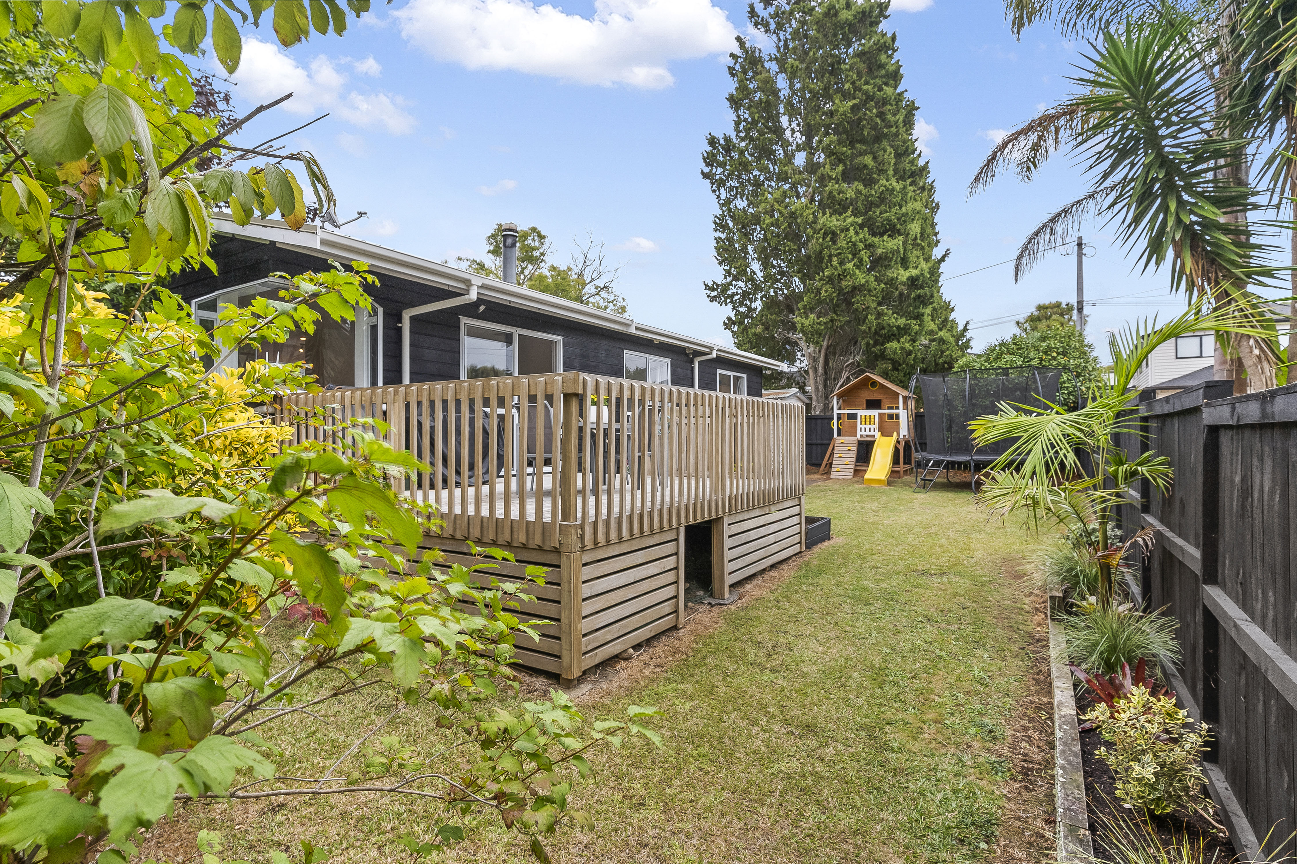 Residential  Mixed Housing Urban Zone