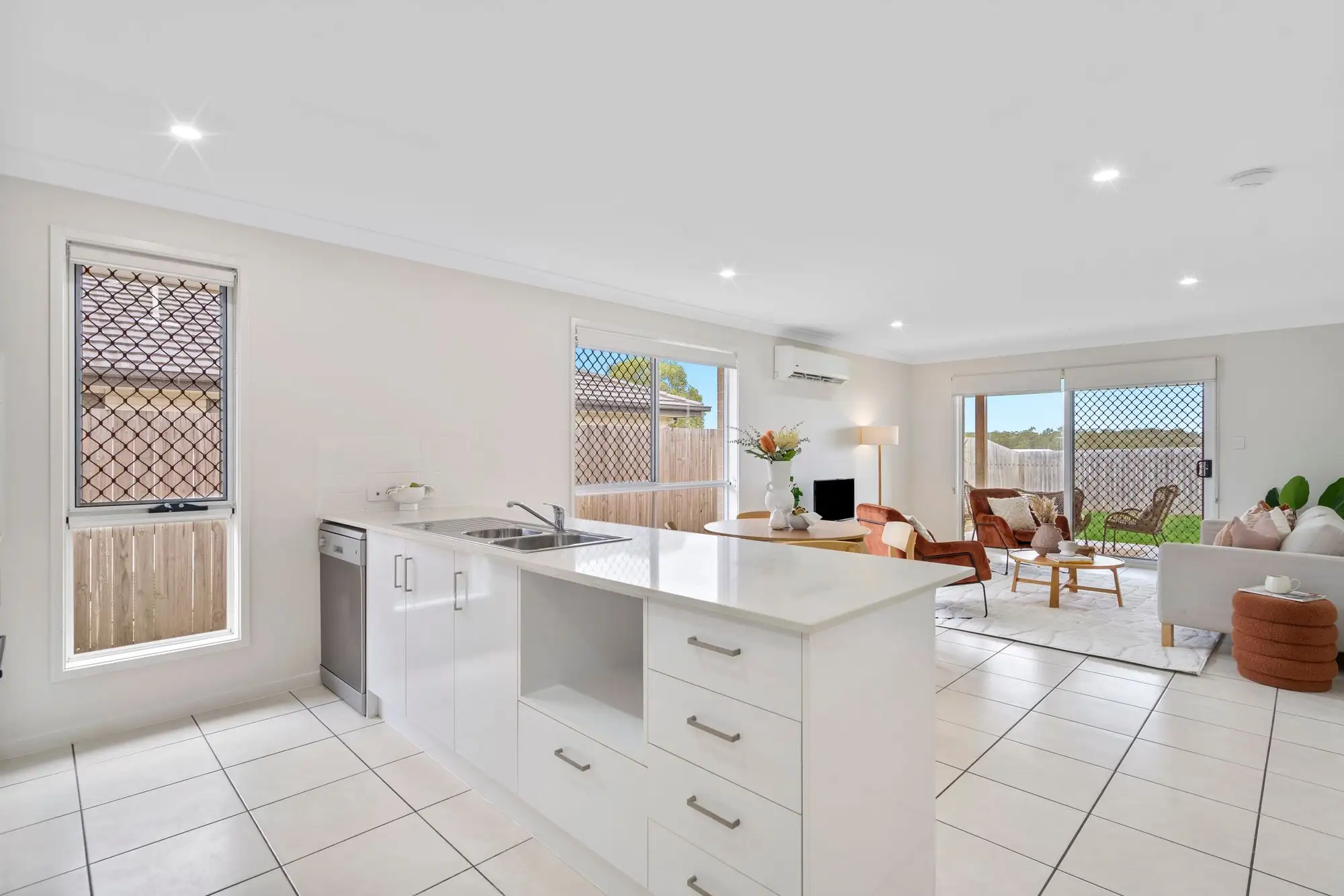 33 ISLA ST, PARK RIDGE QLD 4125, 0 habitaciones, 0 baños, House