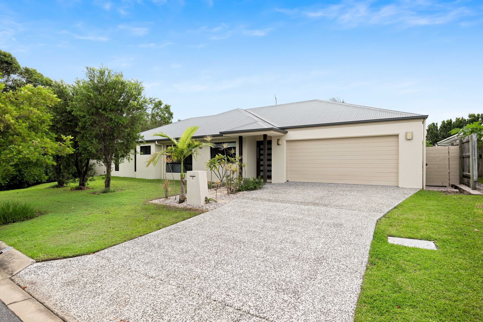8 MORNINGTON CR, Peregian Springs, Sunshine Coast, 0房, 0浴, House