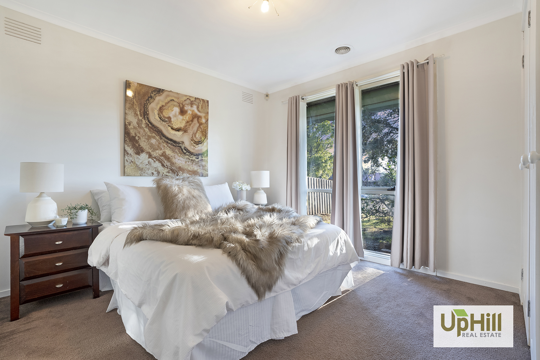 24 CROSSDALE RISE, Endeavour Hills, South East Melbourne, 0 chambres, 0 salles de bain, House