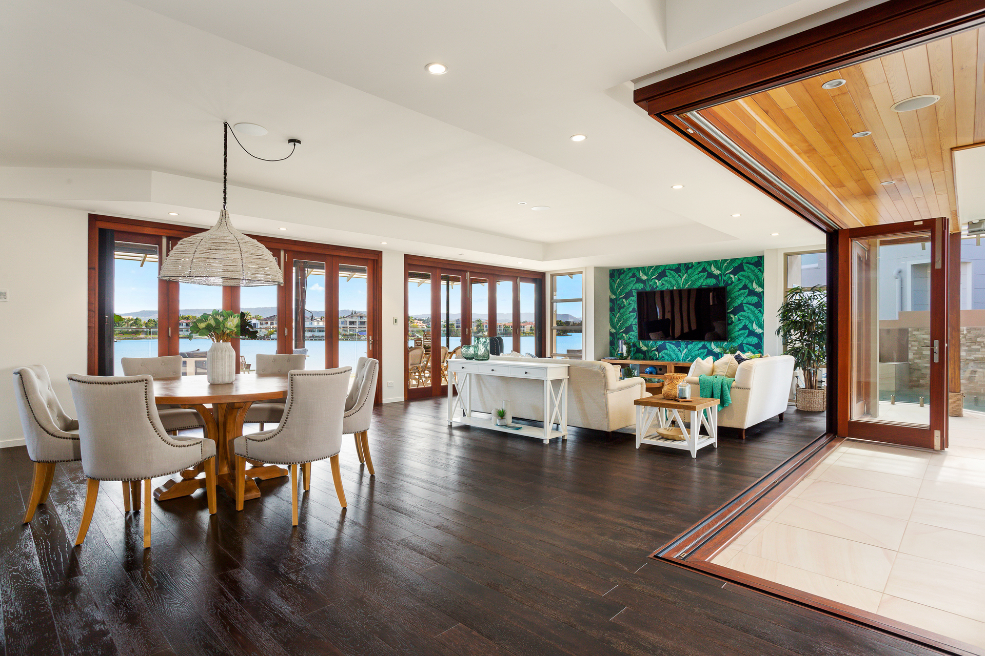 46 CLEAR WATER BAY AV, Clear Island Waters, Gold Coast, 0 Kuwarto, 0 Banyo, House