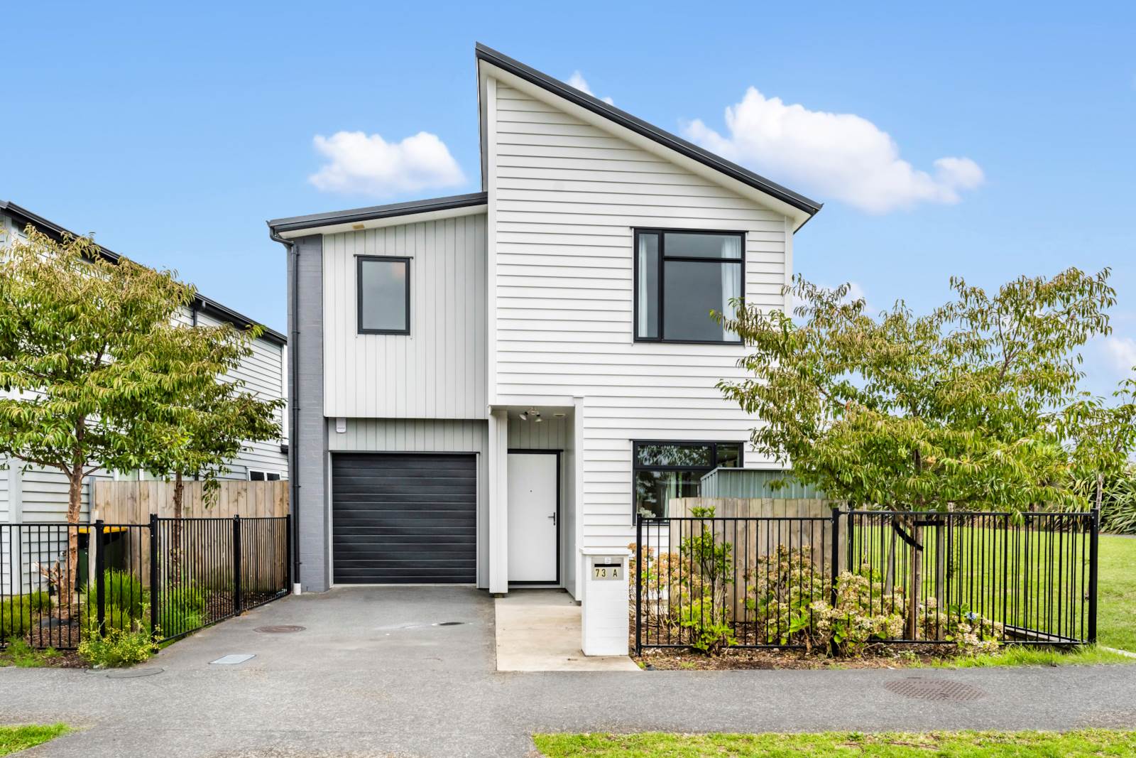 73a Taniwha Street, Waiotaiki Bay, Auckland City, 4房, 2浴, Townhouse