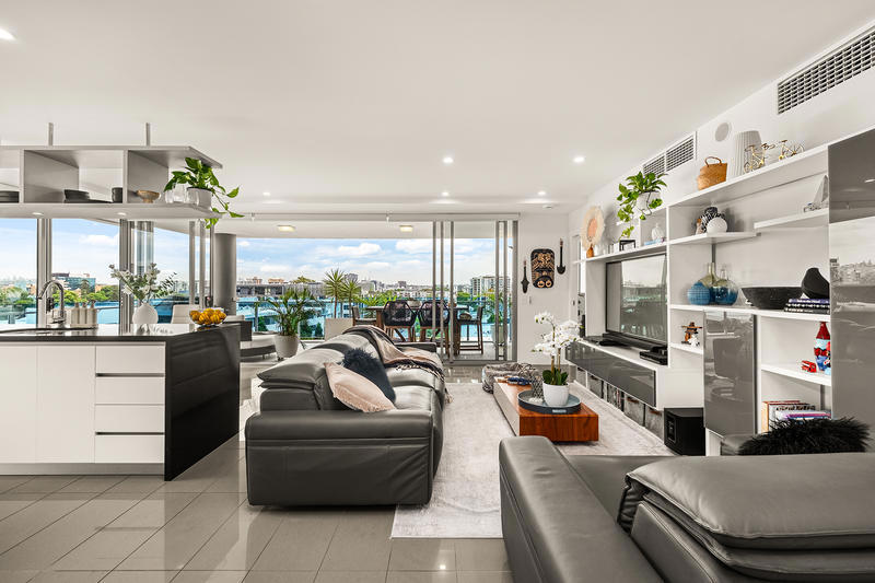 GARDENS RIVERSIDE UNIT 10809 30 DUNCAN ST, West End, Brisbane - Inner City Region, 0 ਕਮਰੇ, 0 ਬਾਥਰੂਮ, House