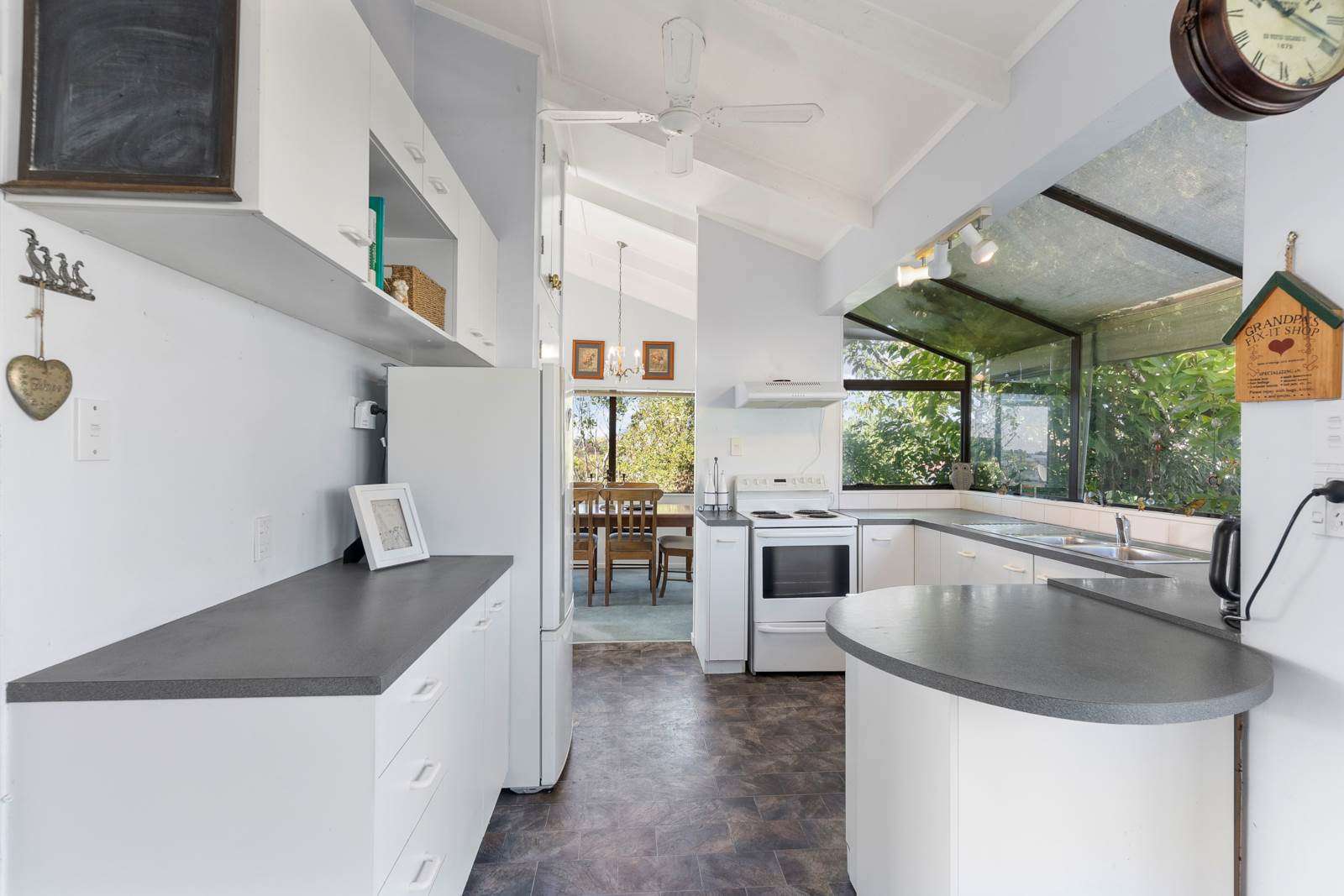 2/31 Glenview Road, Glen Eden, Waitakere City, 3 rūma, 1 rūma horoi, House