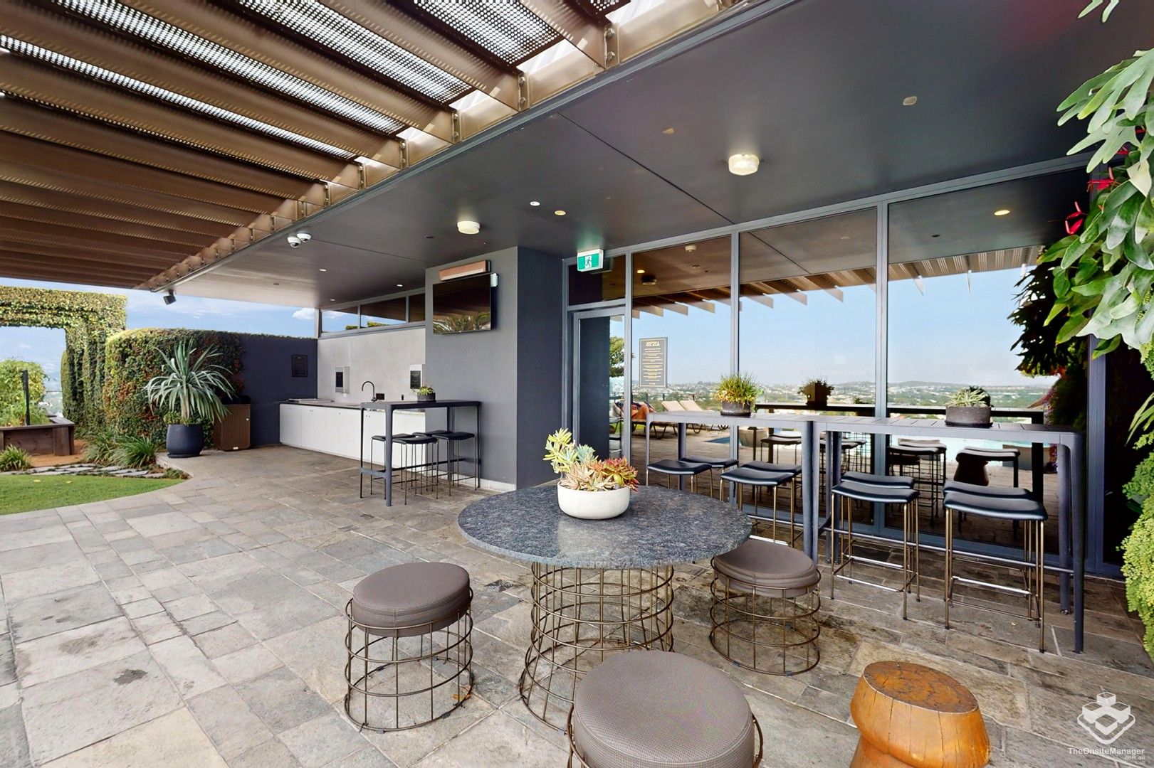 62 LOGAN RD, WOOLLOONGABBA QLD 4102, 0 Bedrooms, 0 Bathrooms, Unit