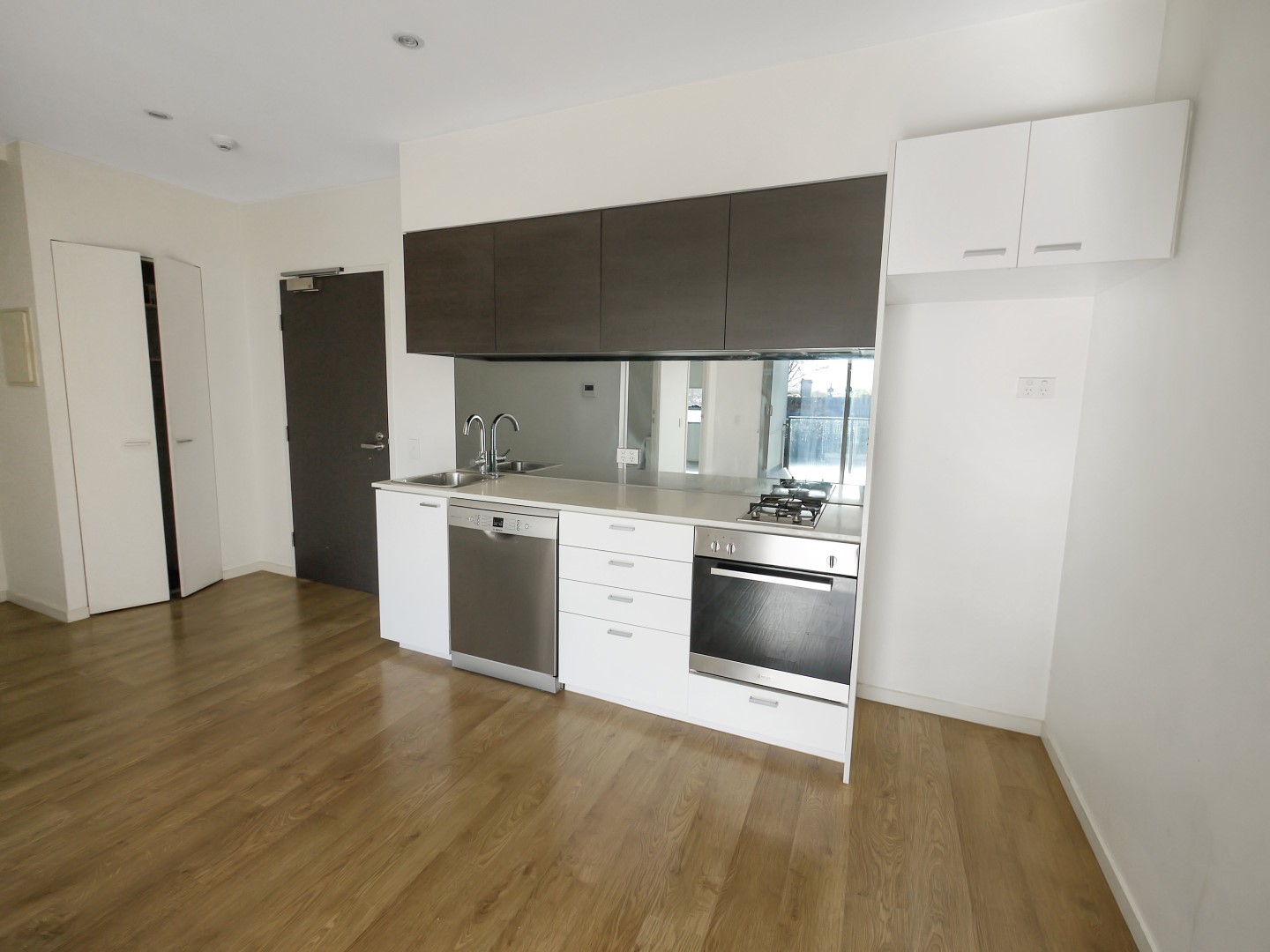 UNIT 201 151 PRINCES ST, Carlton, Melbourne CBD, 0房, 0浴, Unit