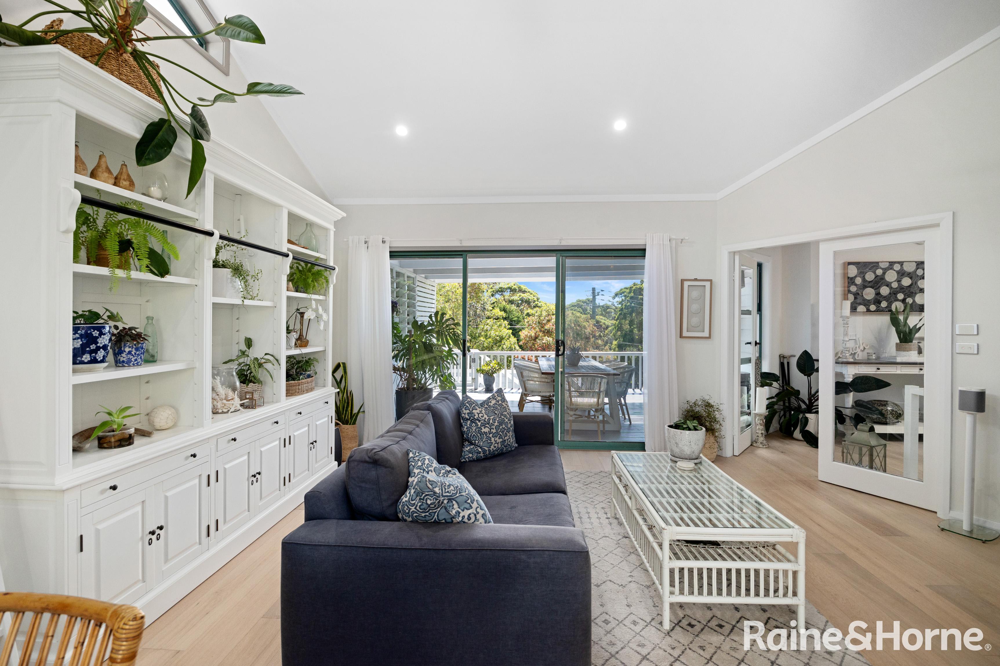 51 TALLWOOD AV, MOLLYMOOK BEACH NSW 2539, 0 Bedrooms, 0 Bathrooms, House