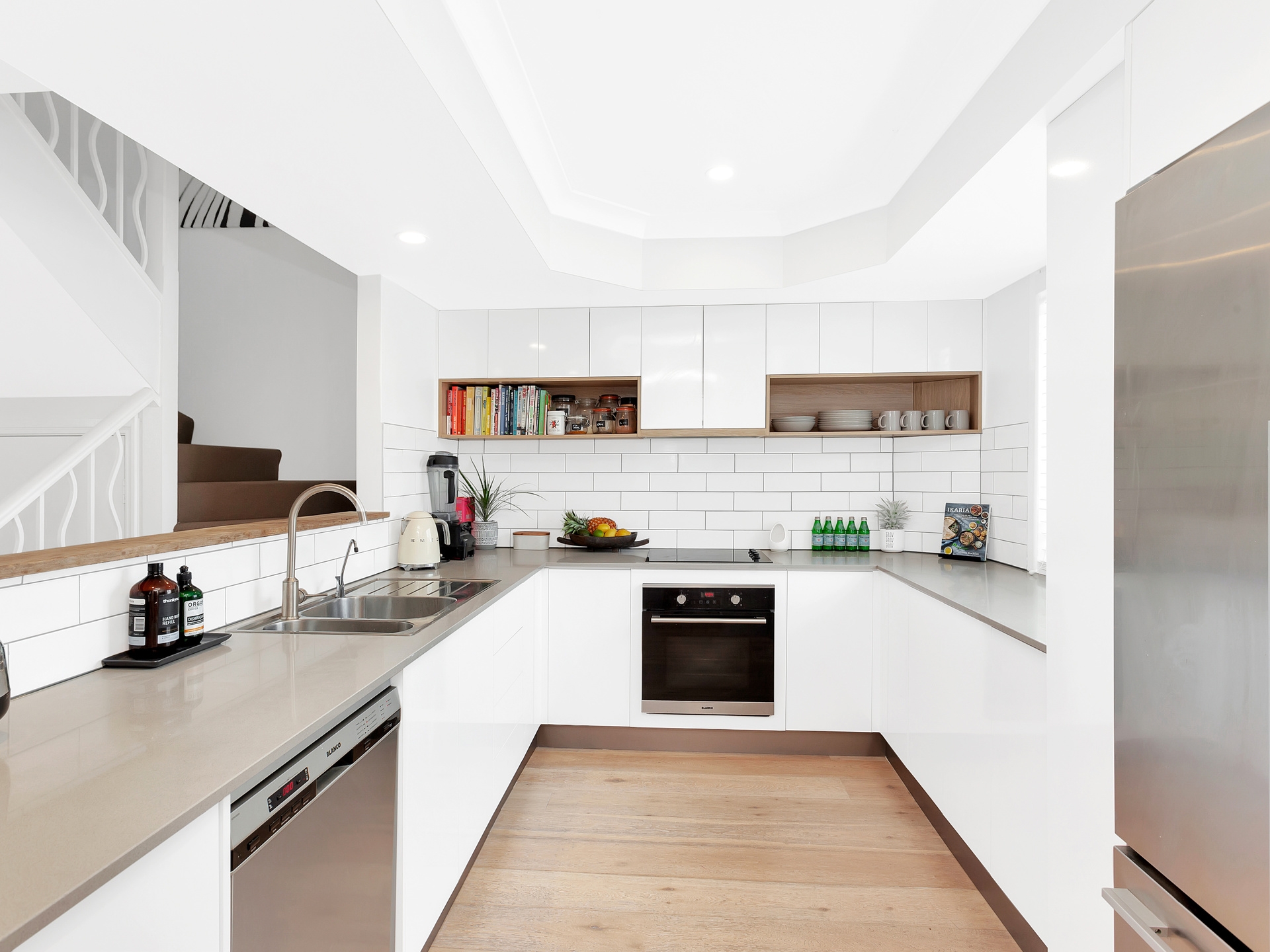 CHAMONIX 2214 GOLD COAST HWY, Mermaid Waters, Gold Coast, 0房, 0浴, Townhouse