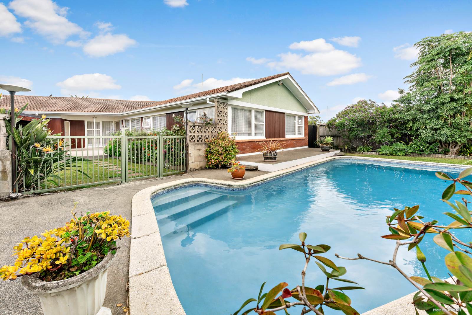 Residential  Single House Zone