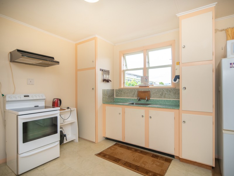 4 Dundas Place, Awapuni, Palmerston North City, 3 Bedrooms, 1 Bathrooms