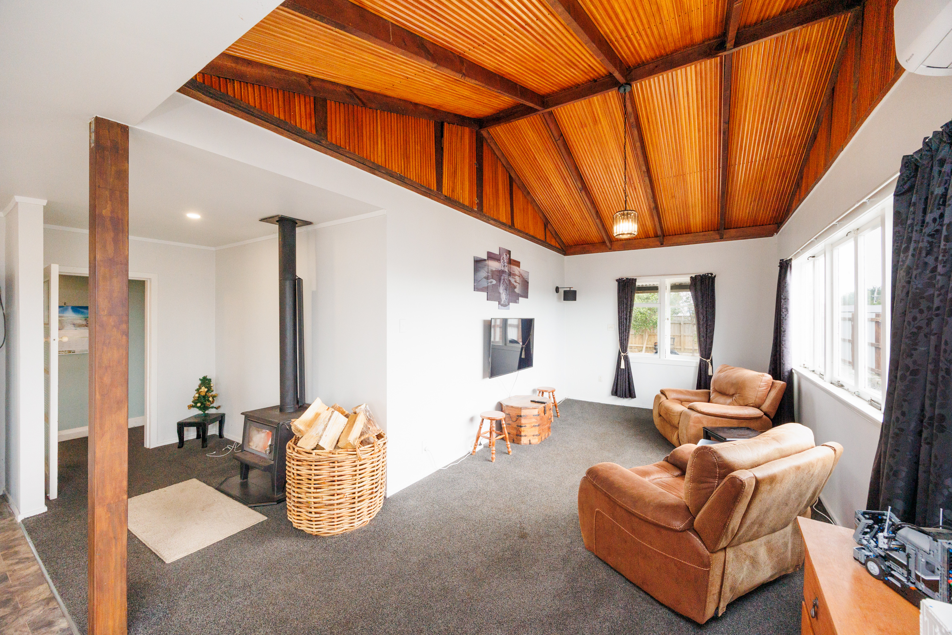 27 Punga Street, Tangimoana, Manawatu, 3 Bedrooms, 2 Bathrooms, Lifestyle Property