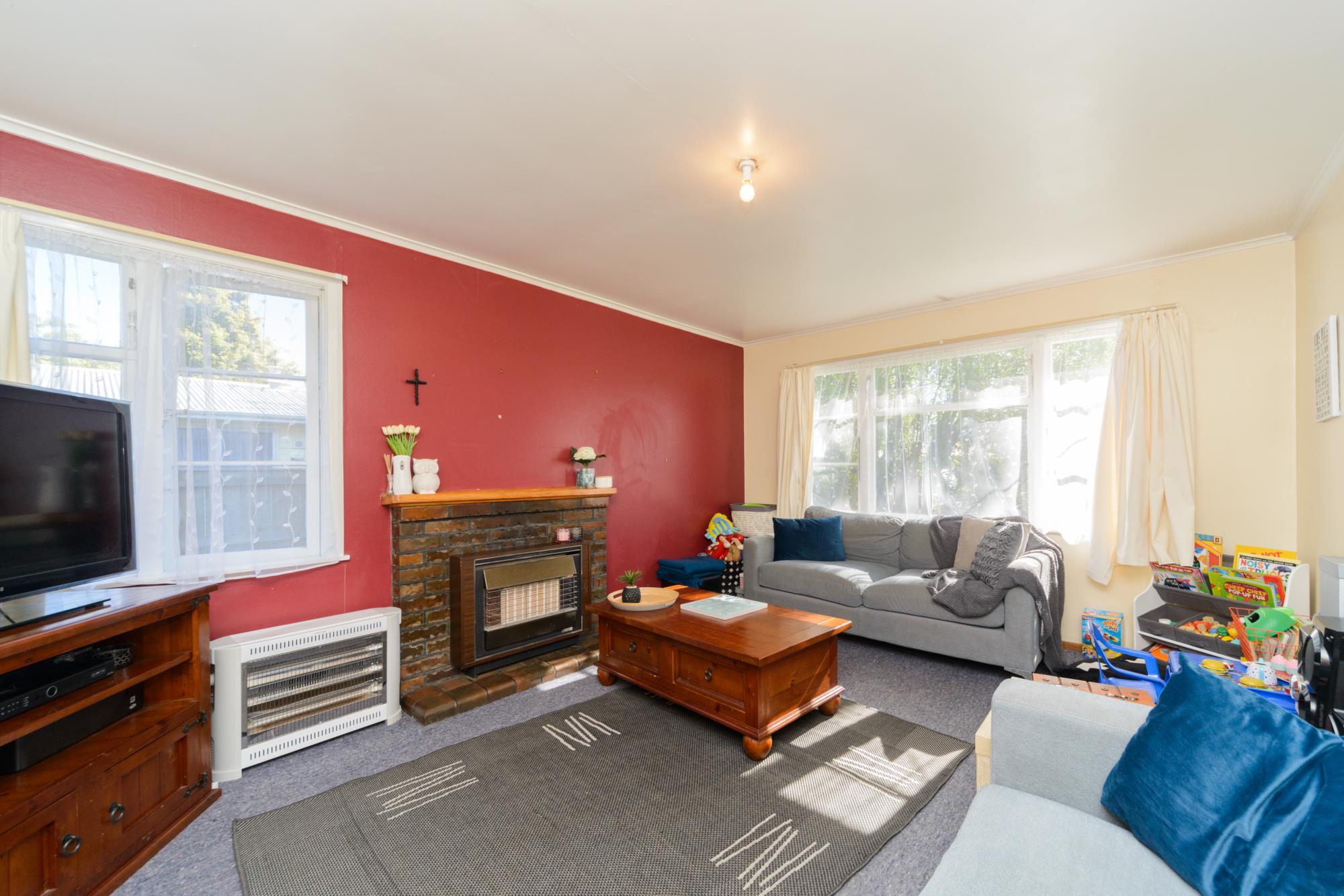 94 Maxwells Line, Awapuni, Palmerston North City, 3 ਕਮਰੇ, 2 ਬਾਥਰੂਮ