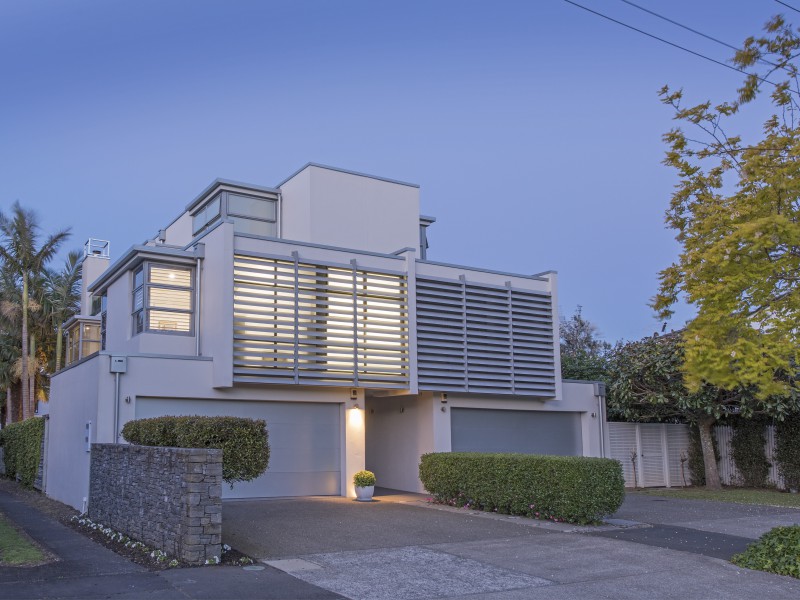 Residential  Mixed Housing Urban Zone