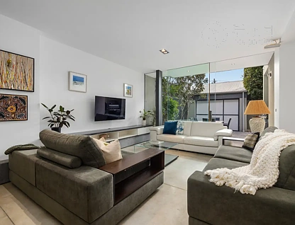 20 ANN ST, WINDSOR VIC 3181, 3 Kuwarto, 2 Banyo, House