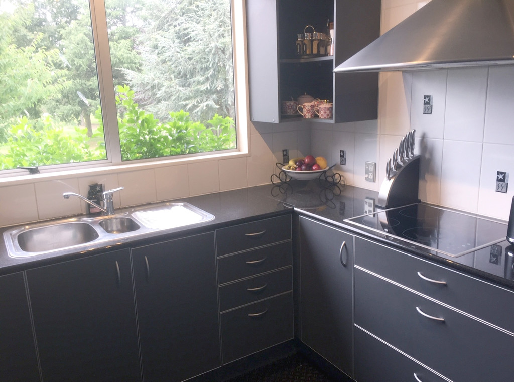 10 Runa Terrace, Pleasant Point, Timaru, 4部屋, 2バスルーム
