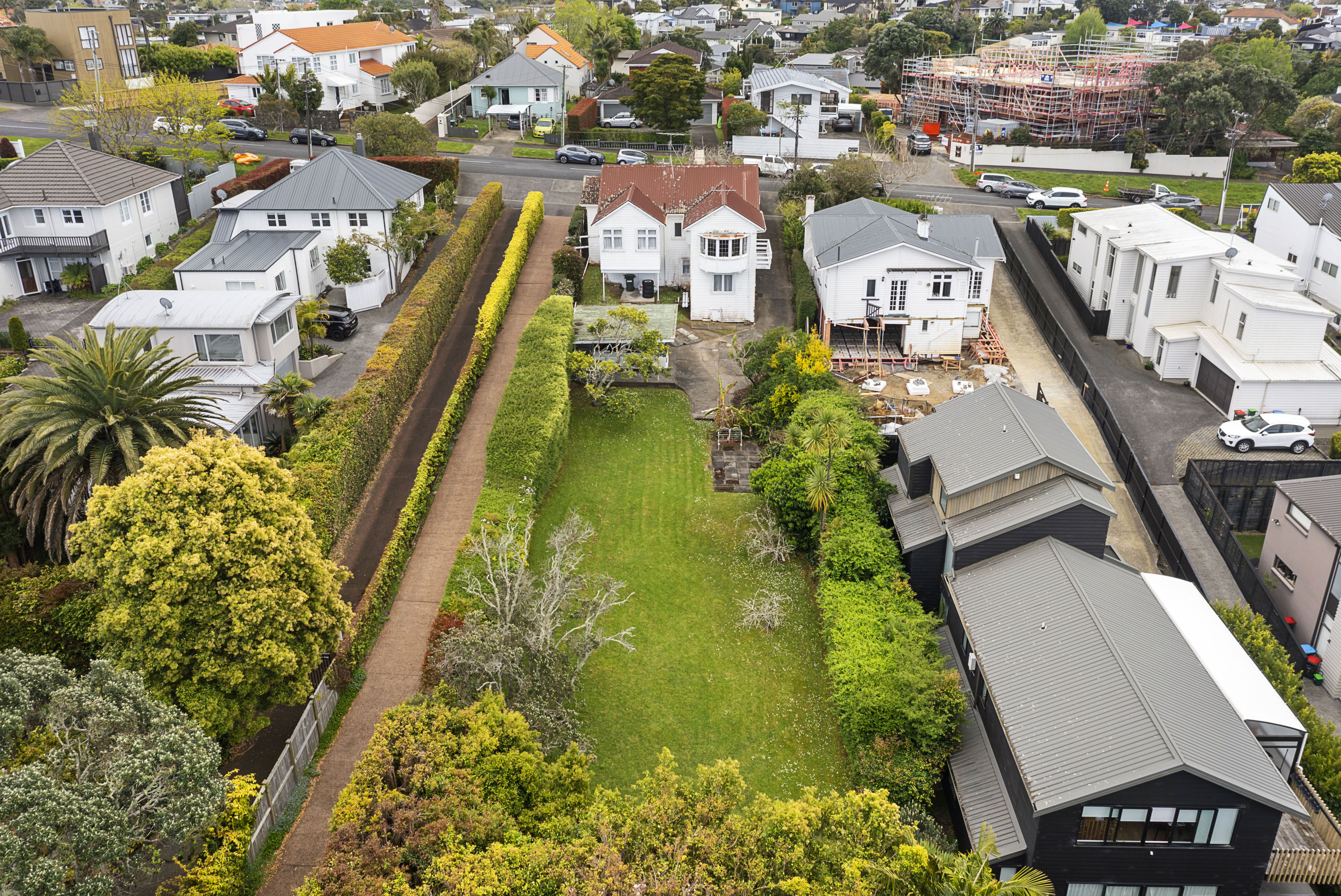 Residential  Mixed Housing Urban Zone