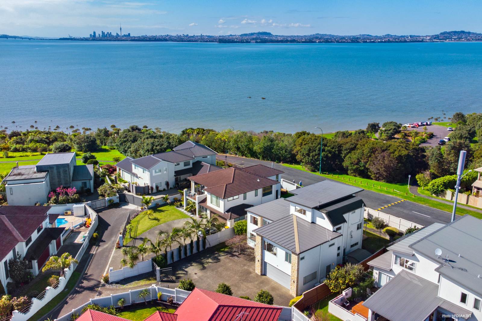 15 Onemana Way, Te Atatu Peninsula, Waitakere City, 6 ਕਮਰੇ, 4 ਬਾਥਰੂਮ